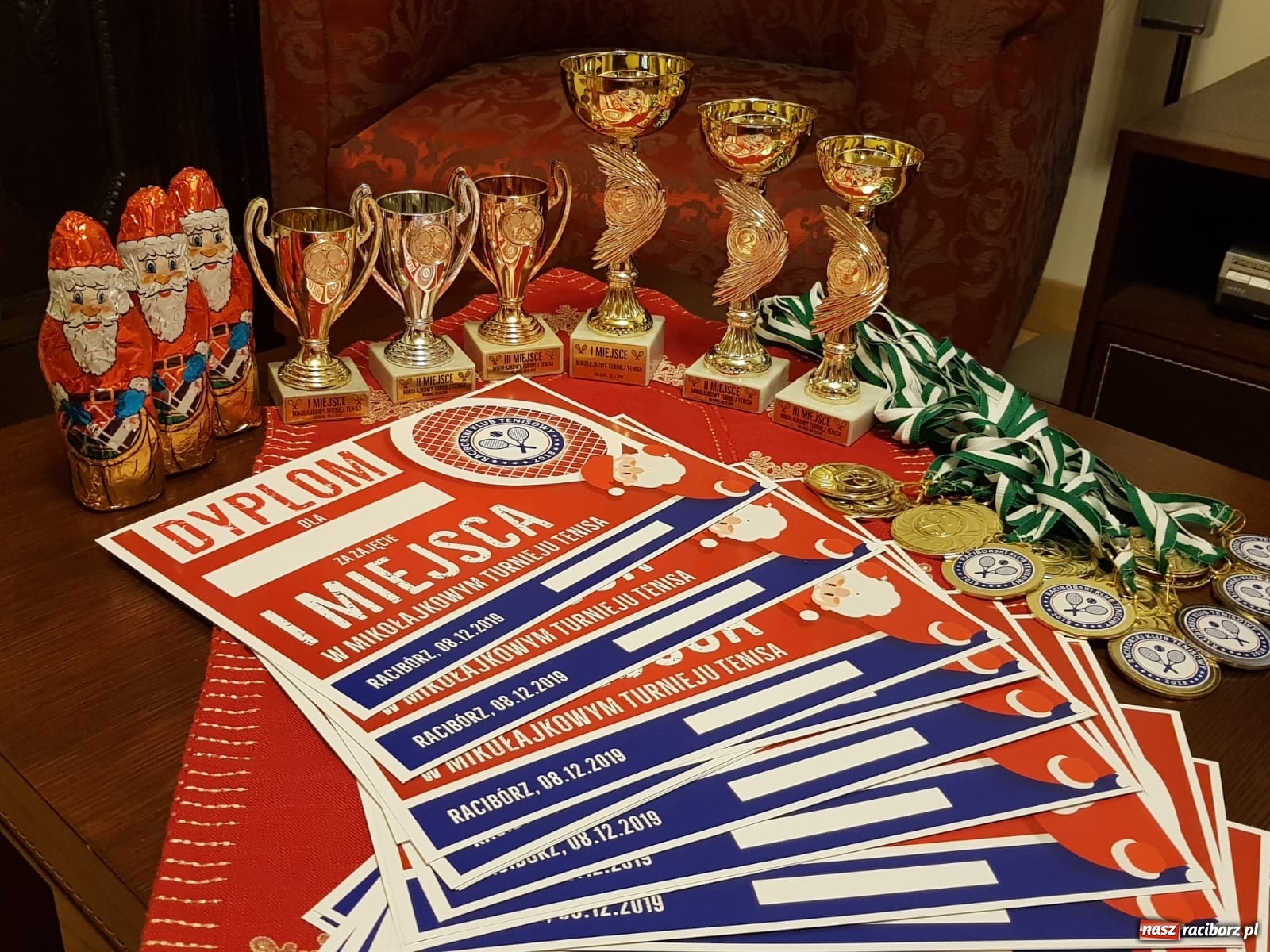 Zdjęcie w galerii na portalu naszraciborz.pl: Mikołajkowy turniej Raciborskiego Klubu Tenisowego  wiadomości z regionu
