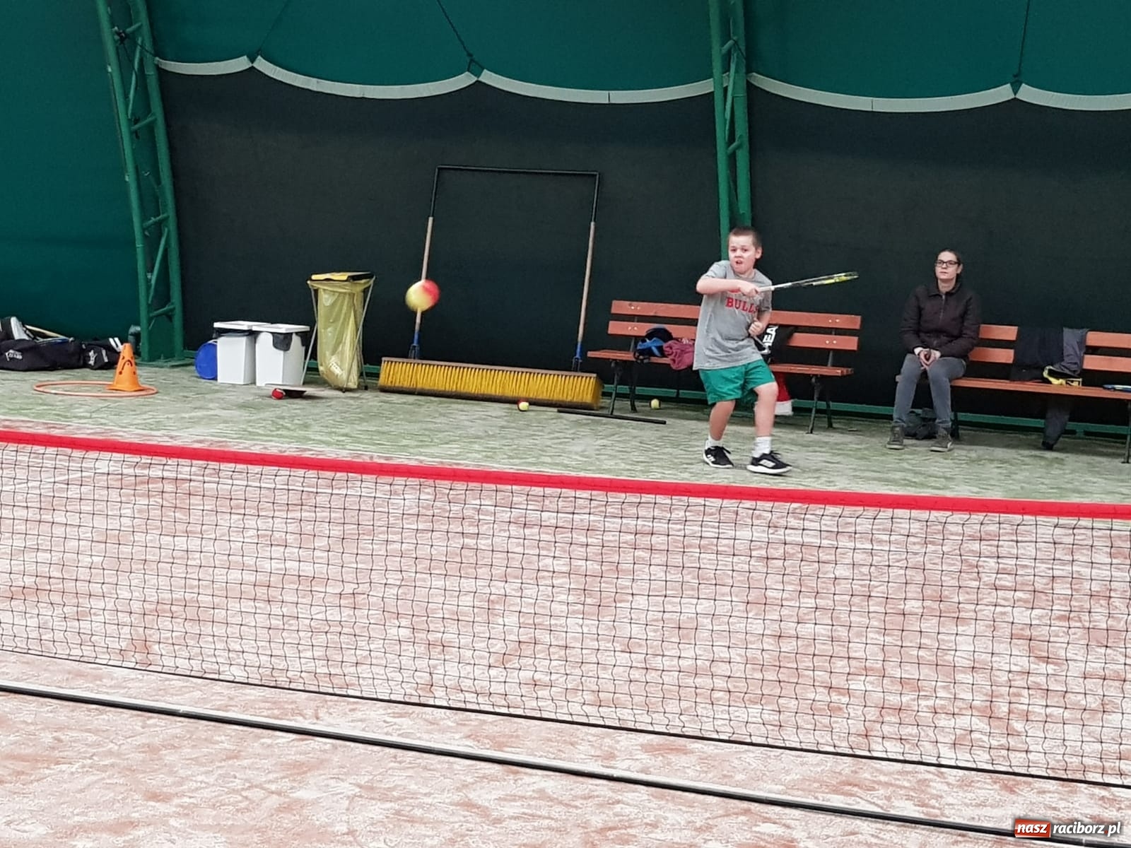 Zdjęcie w galerii na portalu naszraciborz.pl: Mikołajkowy turniej Raciborskiego Klubu Tenisowego  wiadomości z regionu