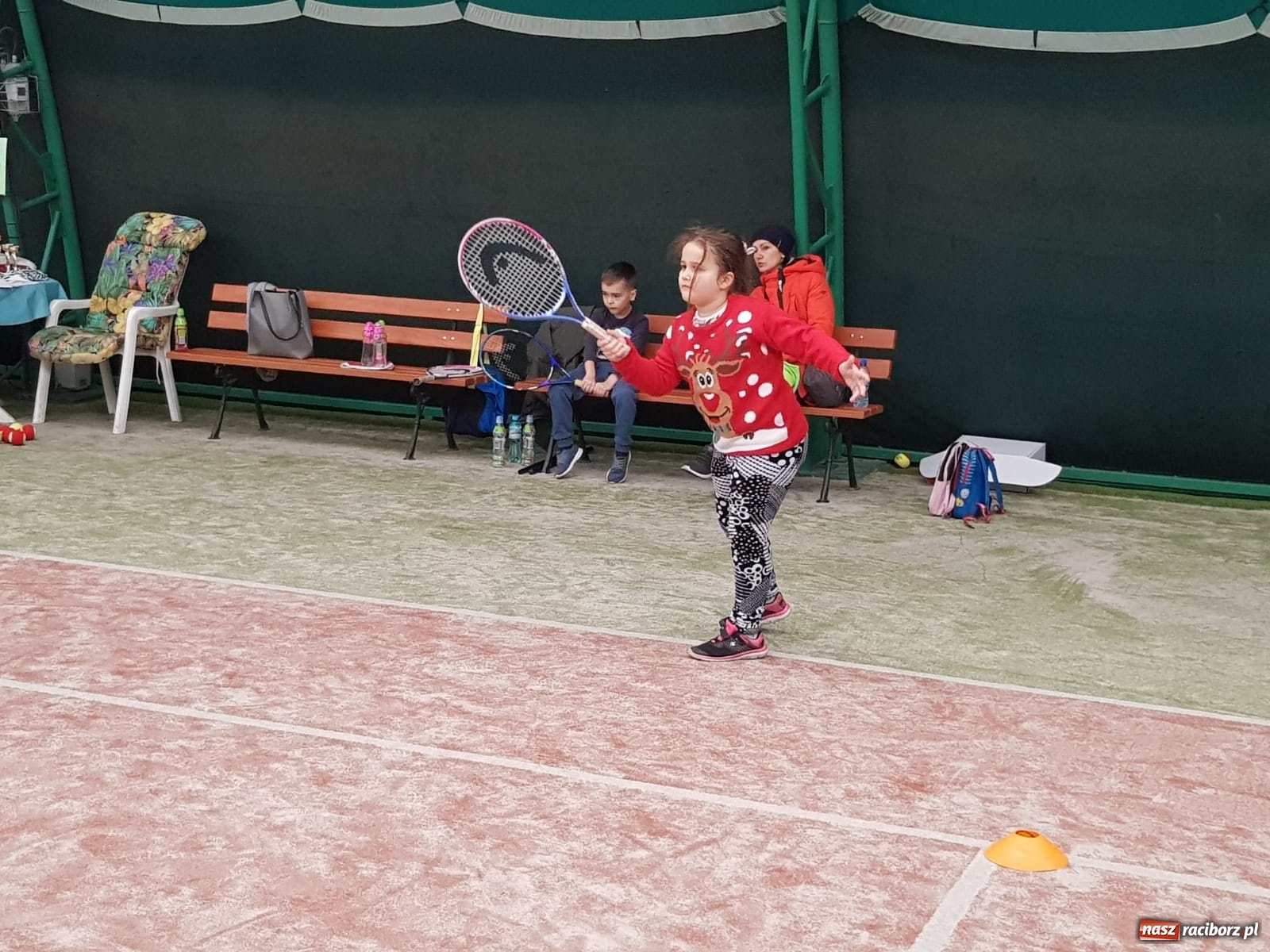 Zdjęcie w galerii na portalu naszraciborz.pl: Mikołajkowy turniej Raciborskiego Klubu Tenisowego  wiadomości z regionu