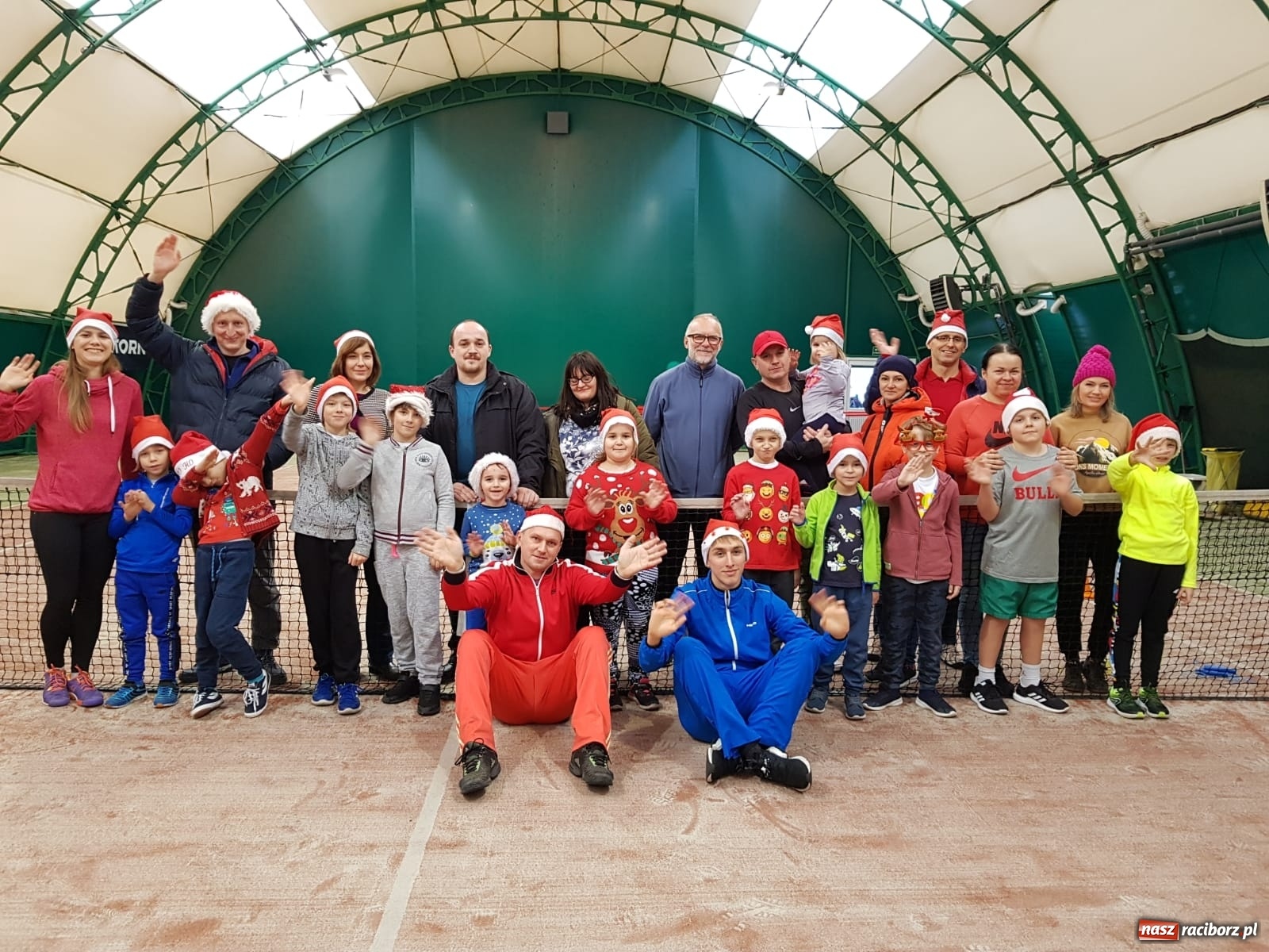 Zdjęcie w galerii na portalu naszraciborz.pl: Mikołajkowy turniej Raciborskiego Klubu Tenisowego  wiadomości z regionu