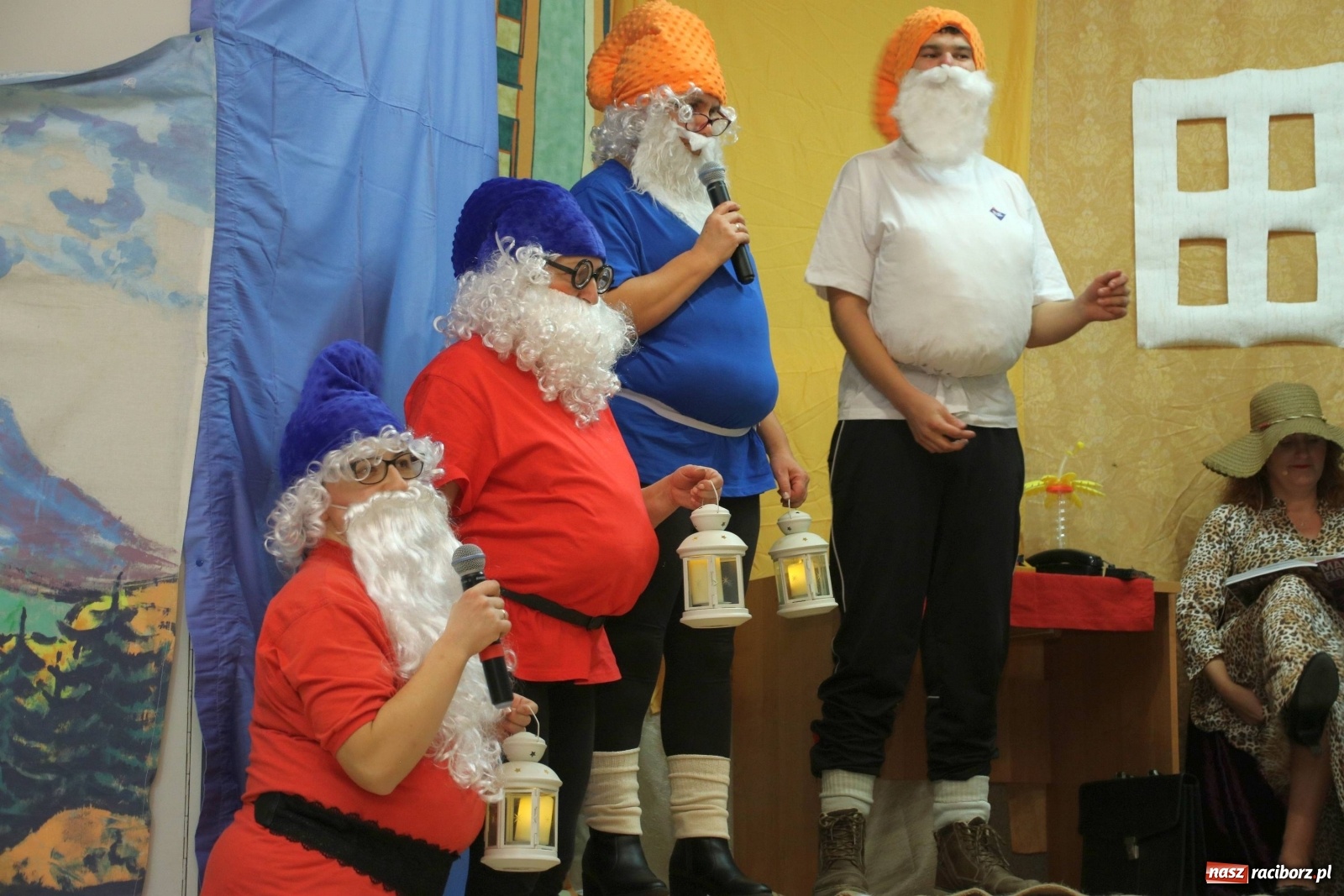 Zdjęcie w galerii na portalu naszraciborz.pl: Mikołajkowy baśniowy ambaras w Roszkowie [FOTO] wiadomości z regionu