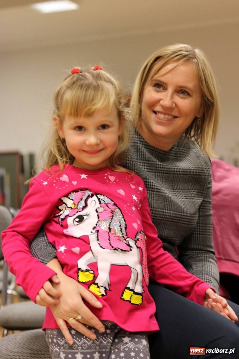 Zdjęcie w galerii na portalu naszraciborz.pl: Mikołajkowy baśniowy ambaras w Roszkowie [FOTO] wiadomości z regionu