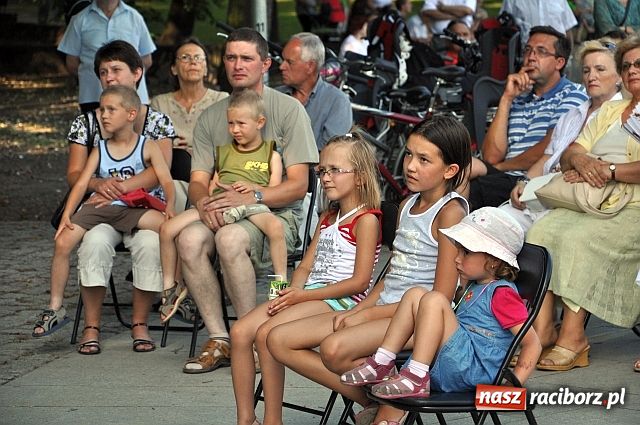 Zdjęcie w galerii na portalu naszraciborz.pl: Pierwszy koncert w muszli za nami wiadomości z regionu