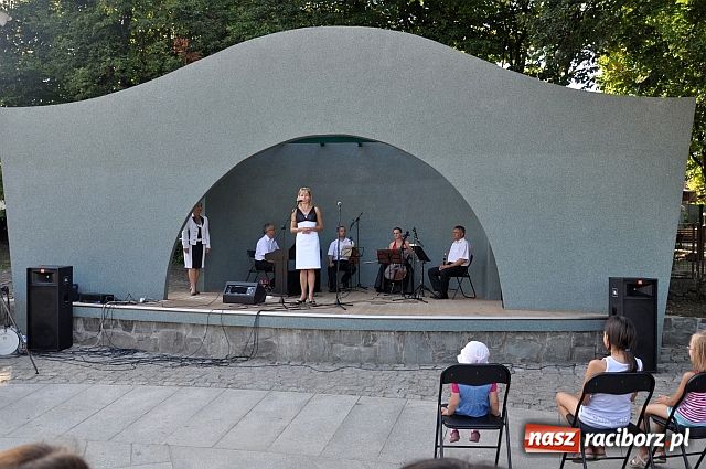 Zdjęcie w galerii na portalu naszraciborz.pl: Pierwszy koncert w muszli za nami wiadomości z regionu