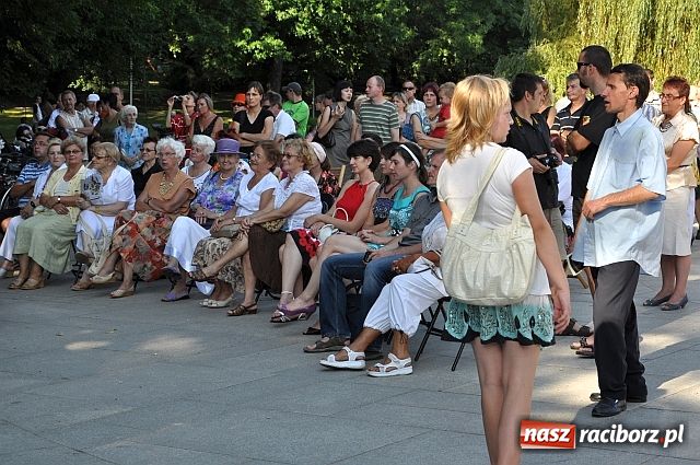 Zdjęcie w galerii na portalu naszraciborz.pl: Pierwszy koncert w muszli za nami wiadomości z regionu