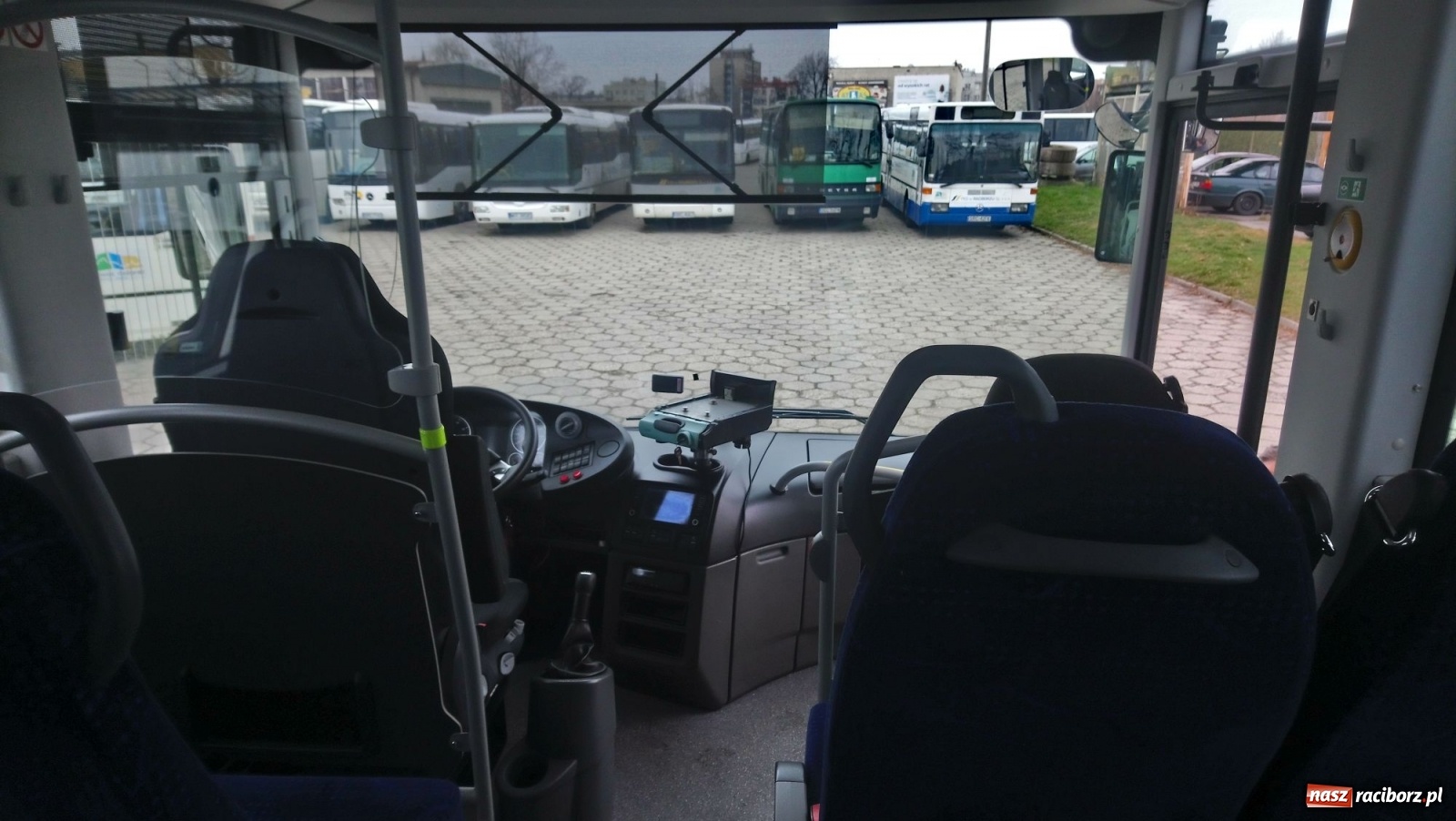 Zdjęcie w galerii na portalu naszraciborz.pl: PKS Racibórz testuje kolejny autobus – tym razem regionalnego LWA wiadomości z regionu