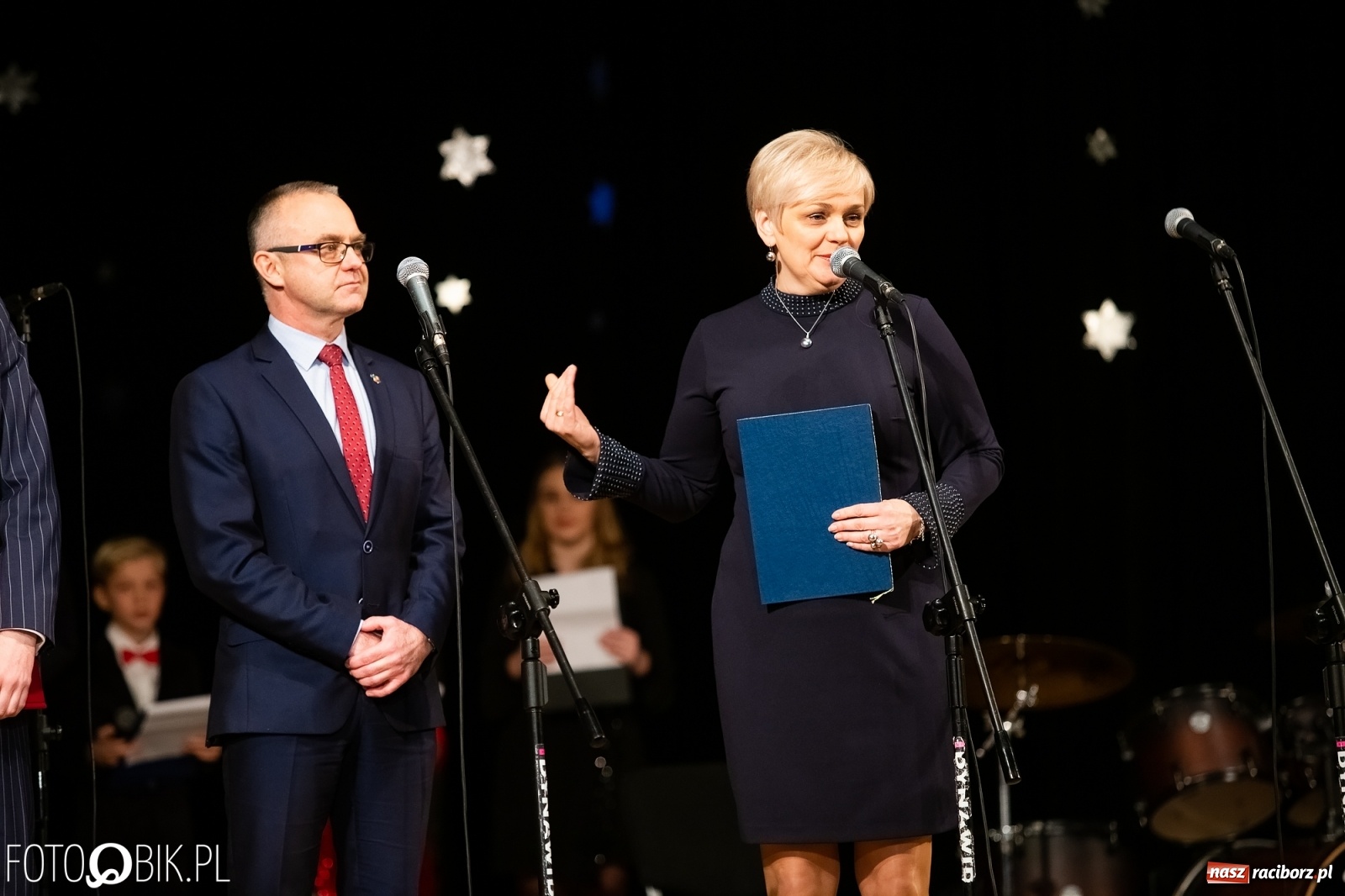 Zdjęcie w galerii na portalu naszraciborz.pl: Koncert zimowy w wykonaniu uczniów I LO i SP 4 w RCK [FOTO i WIDEO] wiadomości z regionu