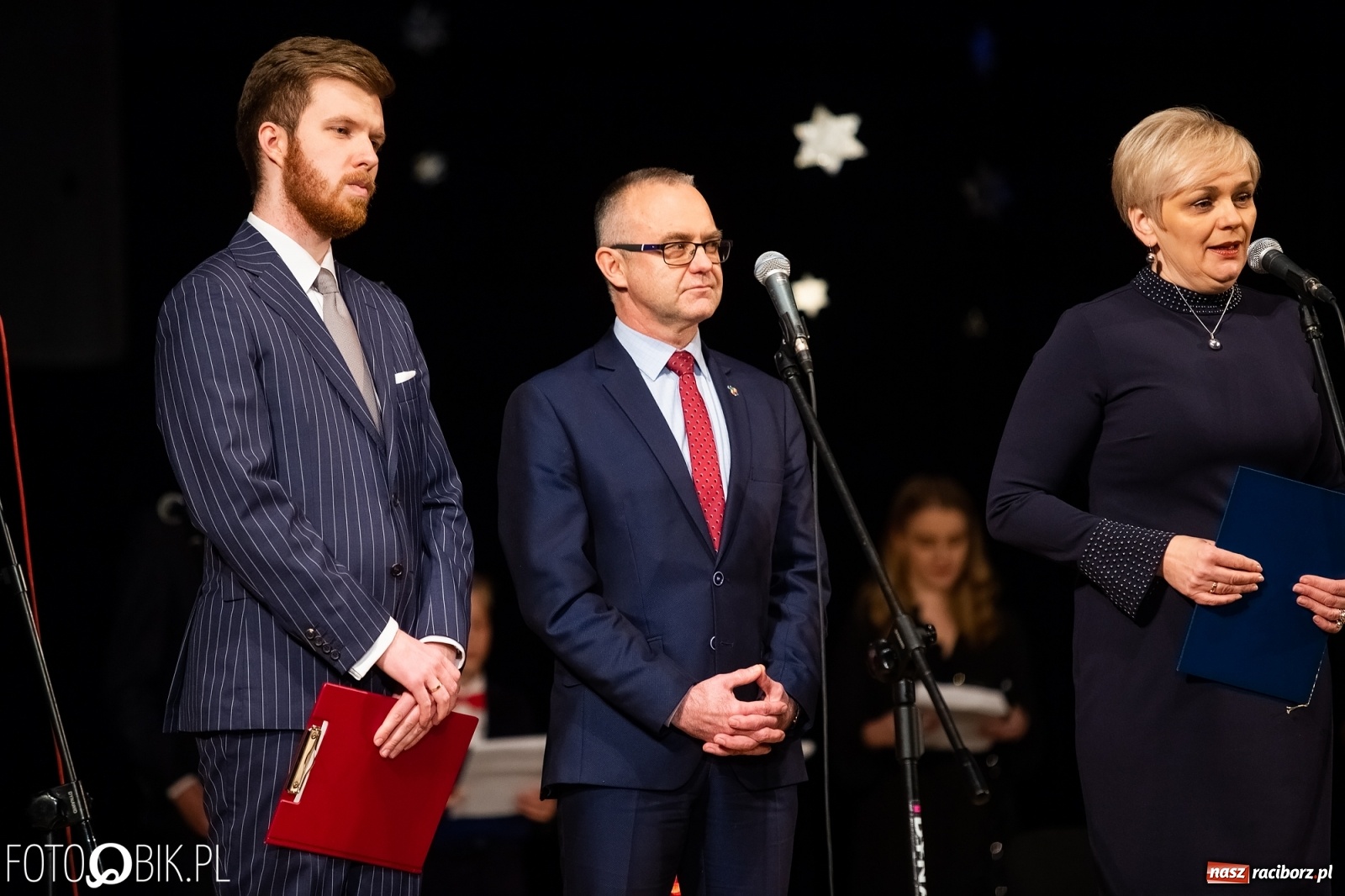 Zdjęcie w galerii na portalu naszraciborz.pl: Koncert zimowy w wykonaniu uczniów I LO i SP 4 w RCK [FOTO i WIDEO] wiadomości z regionu