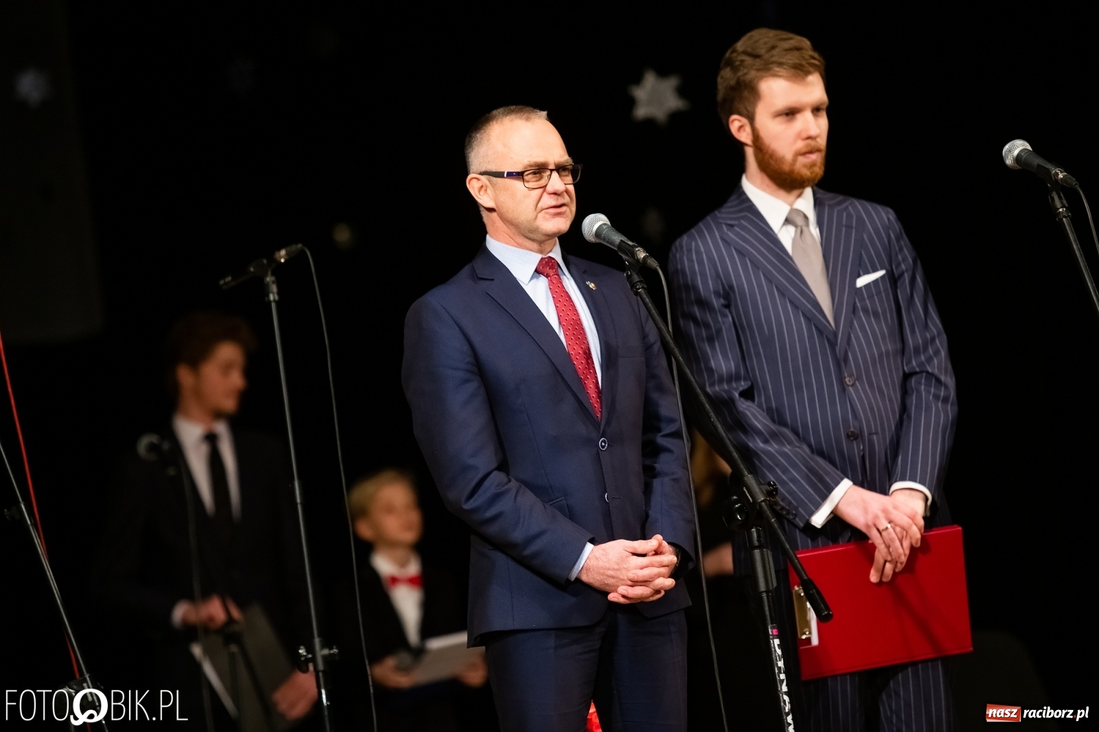 Zdjęcie w galerii na portalu naszraciborz.pl: Koncert zimowy w wykonaniu uczniów I LO i SP 4 w RCK [FOTO i WIDEO] wiadomości z regionu