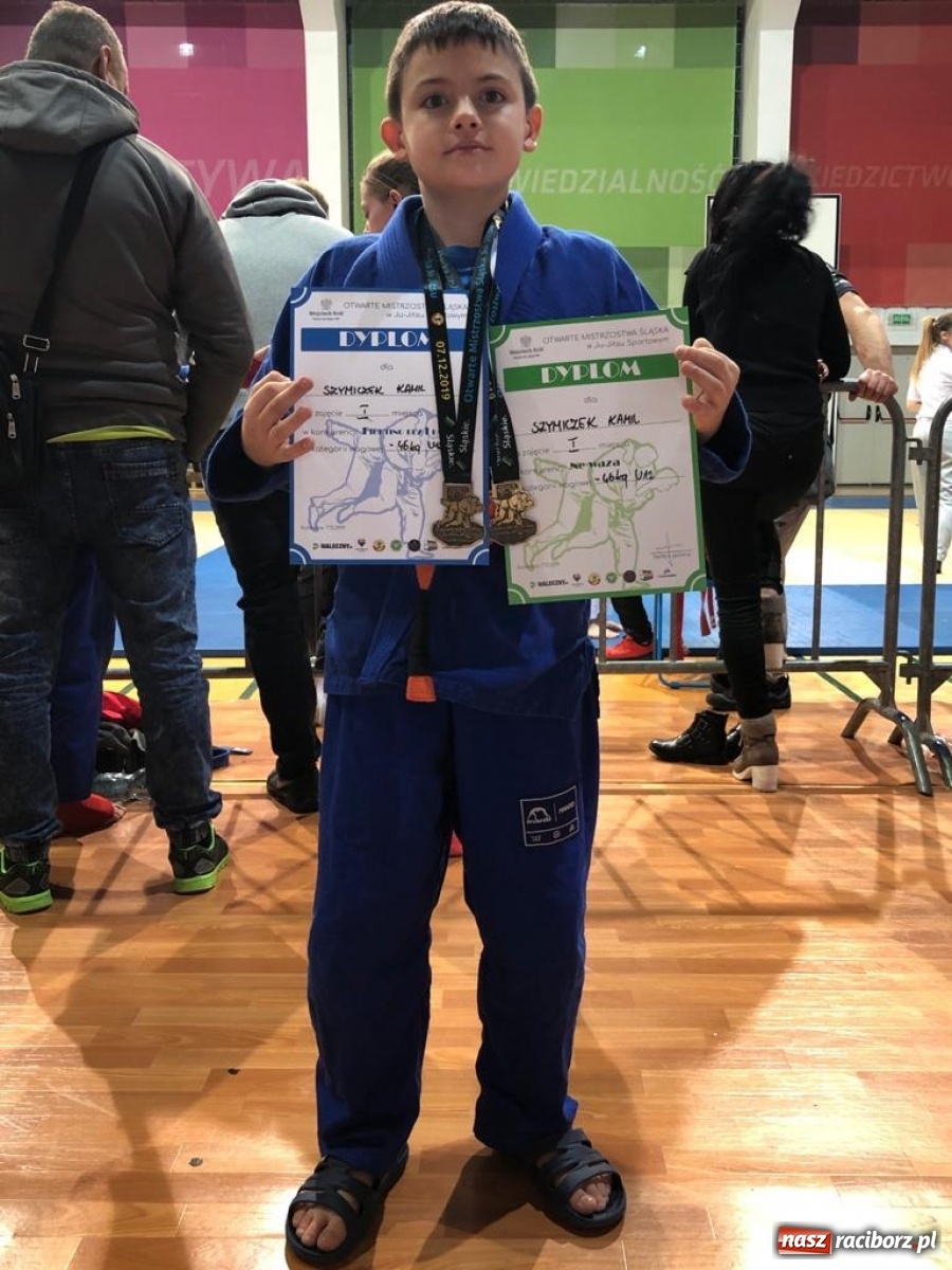 Zdjęcie w galerii na portalu naszraciborz.pl: Trzynaście medali Łamatora w Katowicach wiadomości z regionu