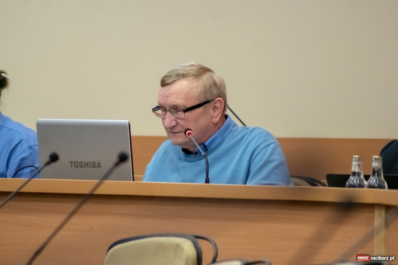 Zdjęcie w galerii na portalu naszraciborz.pl: Wodne zdroje pod zamkiem, STOP banerom i wspomaganie  wiadomości z regionu