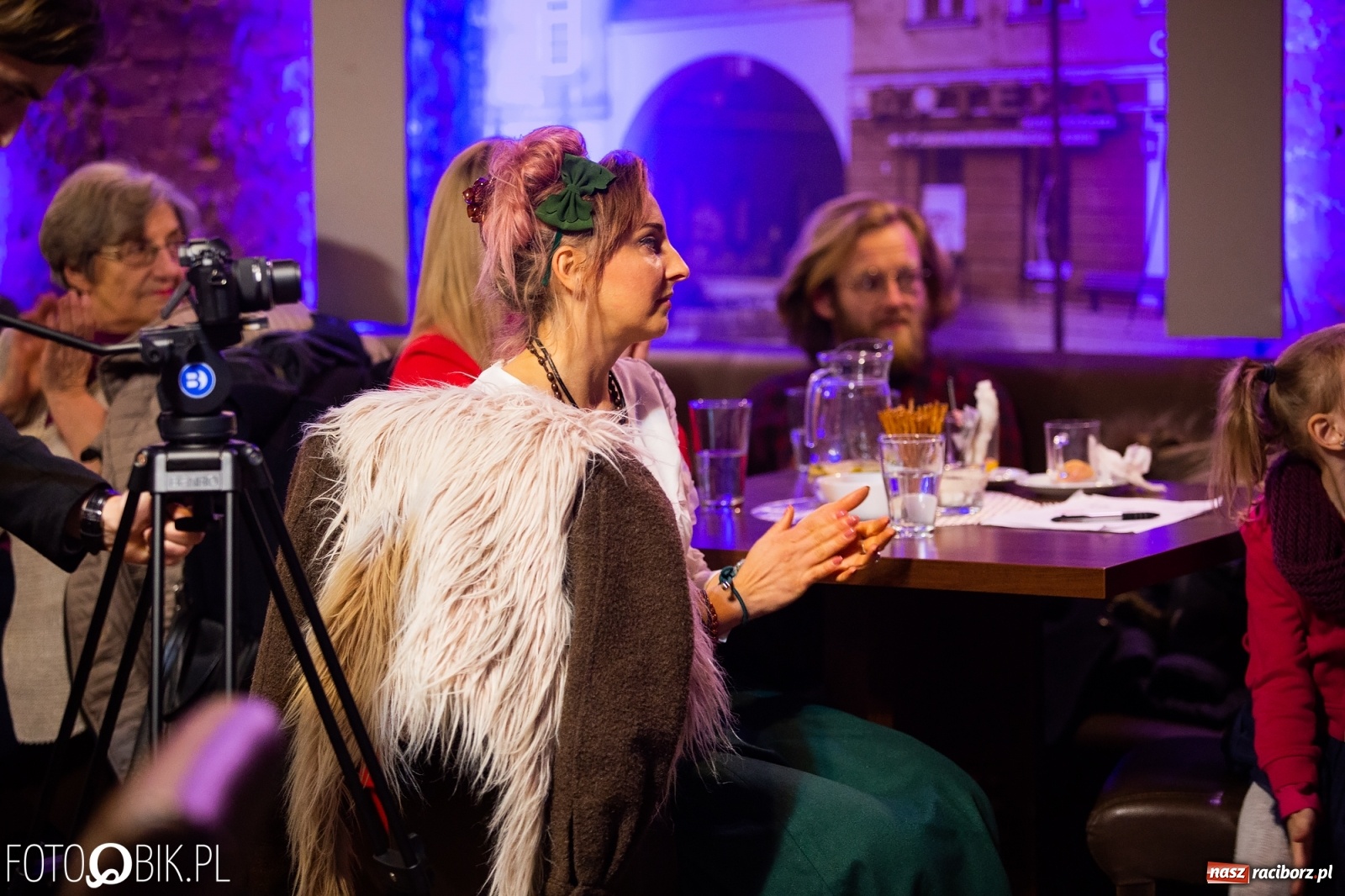 Zdjęcie w galerii na portalu naszraciborz.pl: Malowane buty, orientalne stroje i prywatny kucharz. Najlepsze biznes plany 2019 wiadomości z regionu