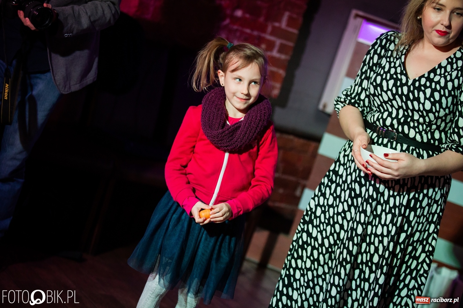 Zdjęcie w galerii na portalu naszraciborz.pl: Malowane buty, orientalne stroje i prywatny kucharz. Najlepsze biznes plany 2019 wiadomości z regionu