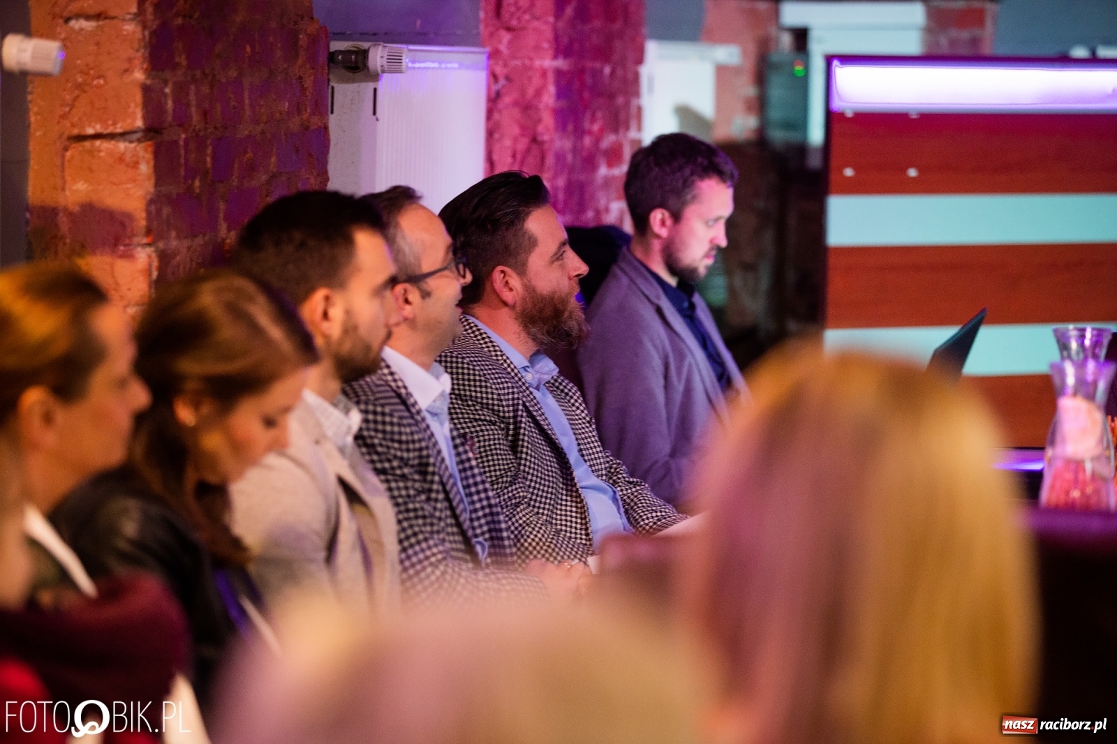 Zdjęcie w galerii na portalu naszraciborz.pl: Malowane buty, orientalne stroje i prywatny kucharz. Najlepsze biznes plany 2019 wiadomości z regionu