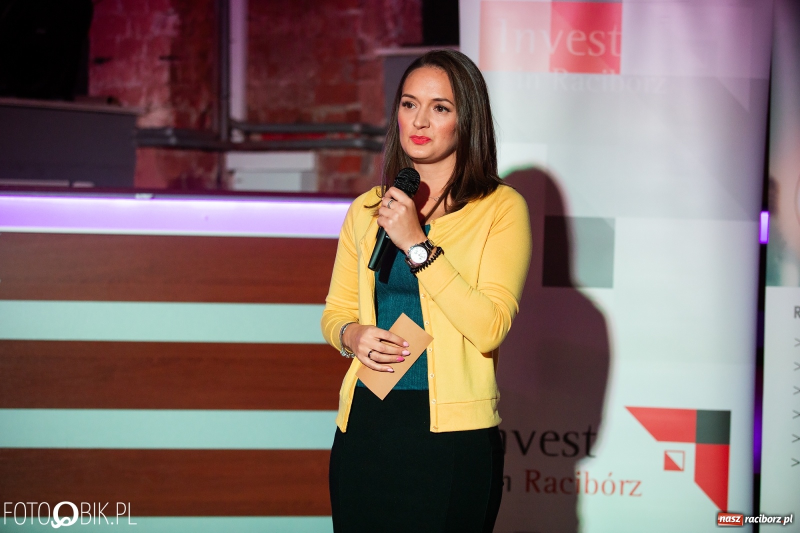 Zdjęcie w galerii na portalu naszraciborz.pl: Malowane buty, orientalne stroje i prywatny kucharz. Najlepsze biznes plany 2019 wiadomości z regionu