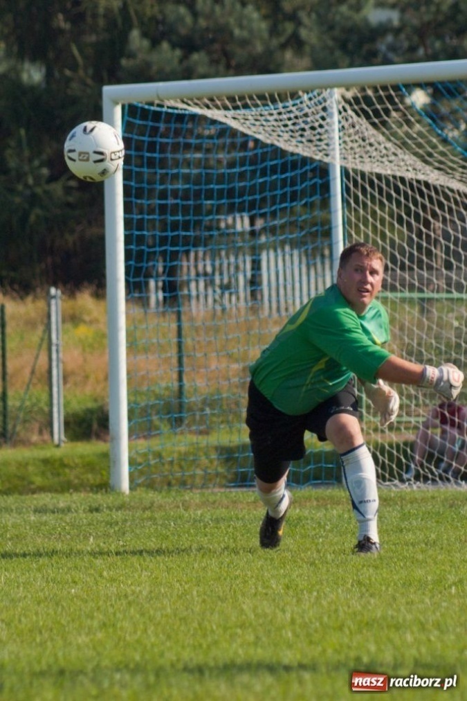 Zdjęcie w galerii na portalu naszraciborz.pl: Markowice rozbiły Chałupki wiadomości z regionu