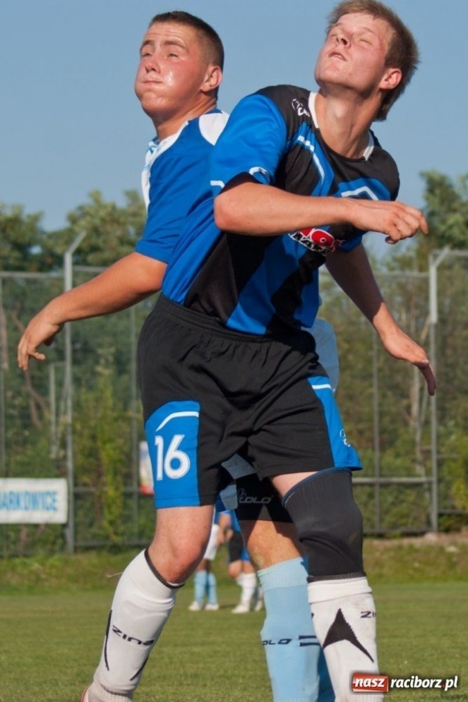 Zdjęcie w galerii na portalu naszraciborz.pl: Markowice rozbiły Chałupki wiadomości z regionu