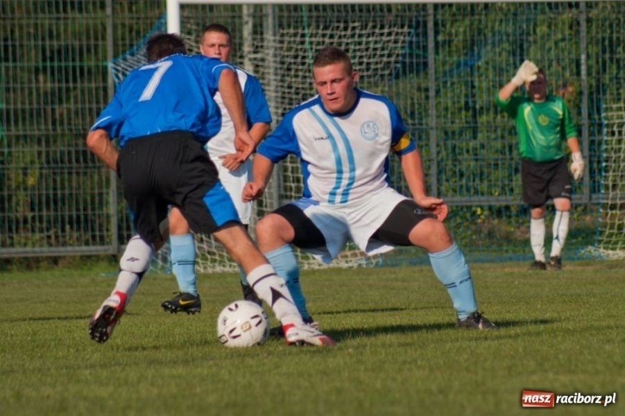Zdjęcie w galerii na portalu naszraciborz.pl: Markowice rozbiły Chałupki wiadomości z regionu