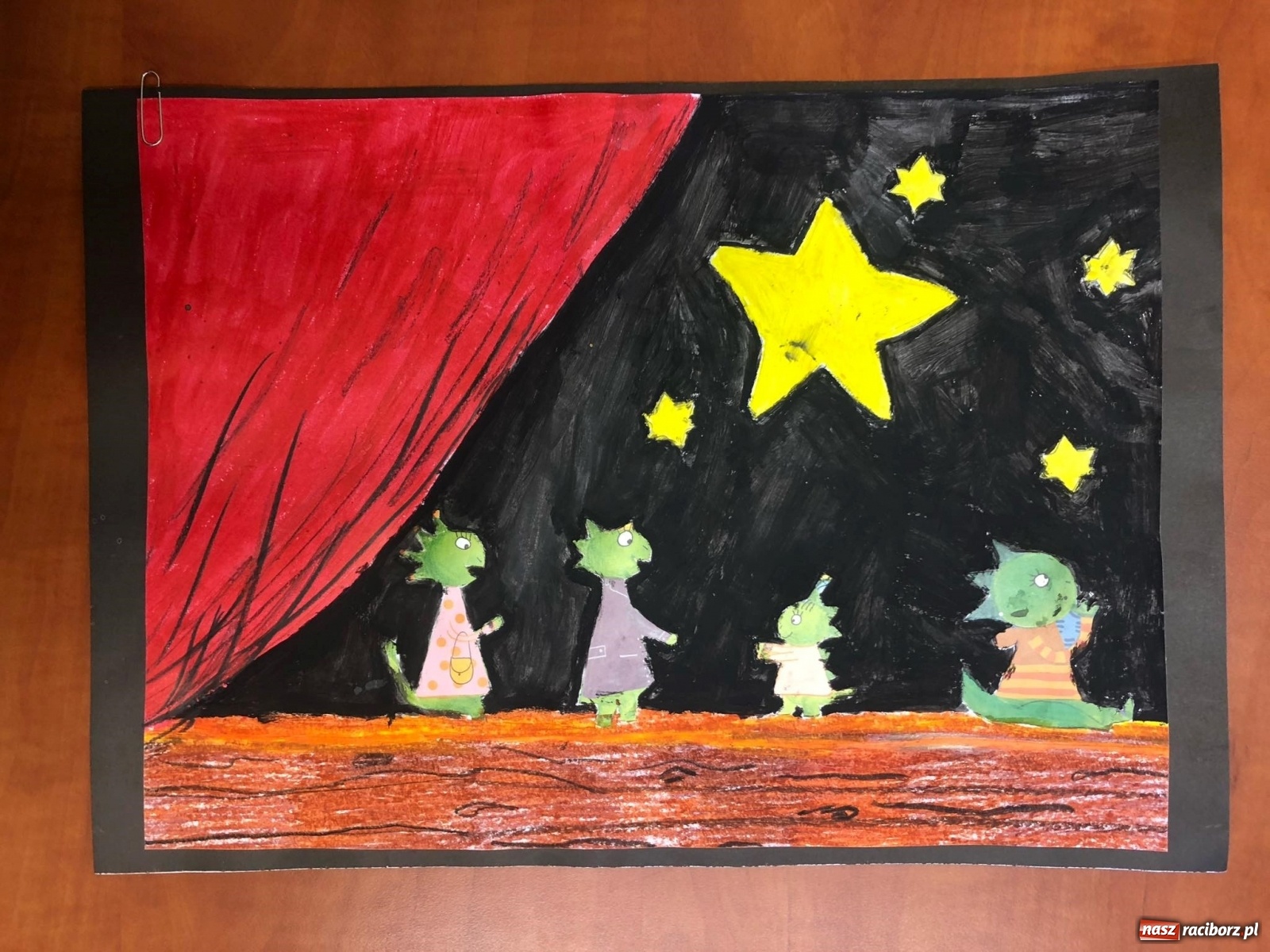 Zdjęcie w galerii na portalu naszraciborz.pl: Gwiazdka jak z bajki. Konkurs plastyczny rozstrzygnięty wiadomości z regionu