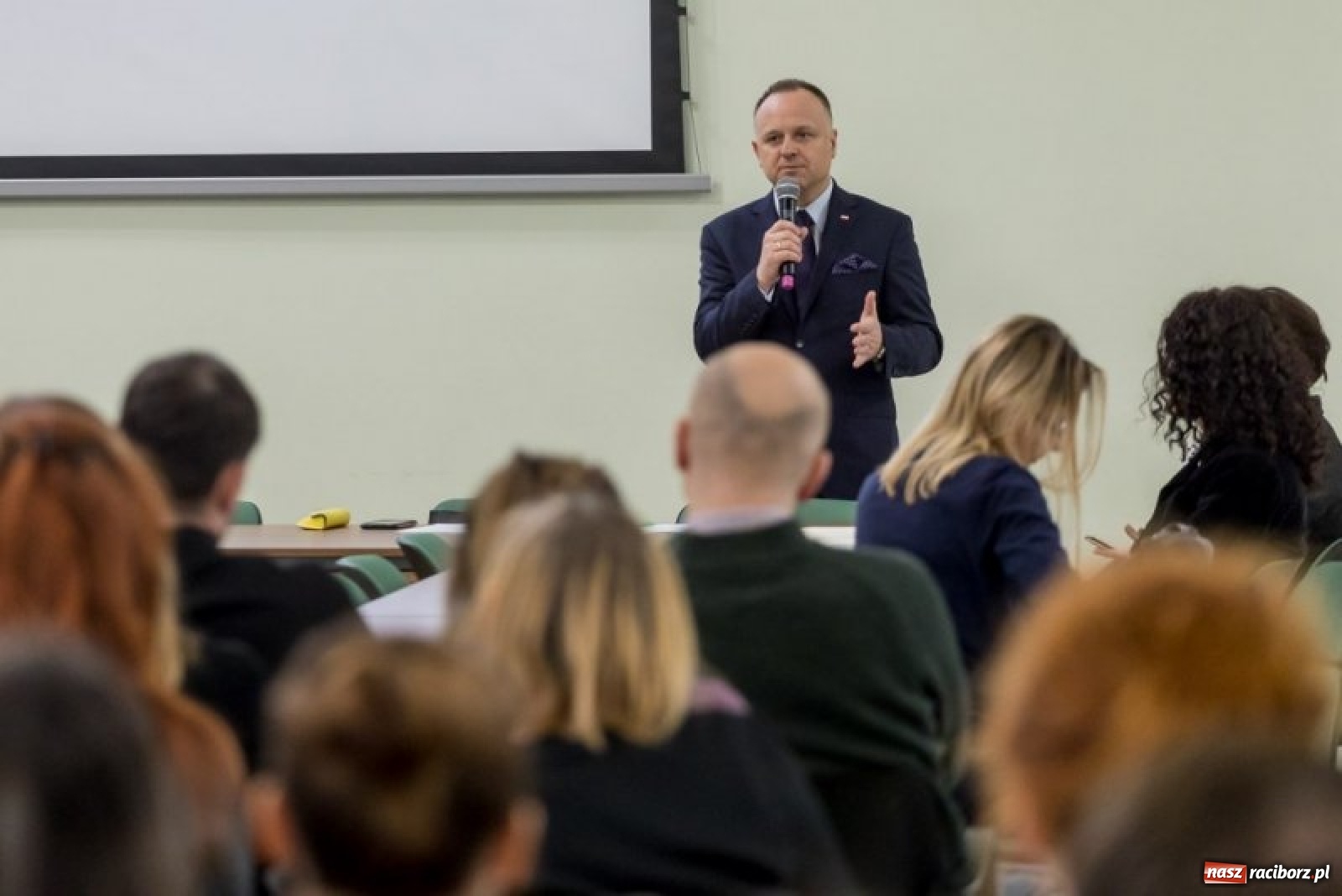 Zdjęcie w galerii na portalu naszraciborz.pl: O Regionalnej Polityce Miejskiej. Wiceprezydent Raciborza na warsztatach wiadomości z regionu