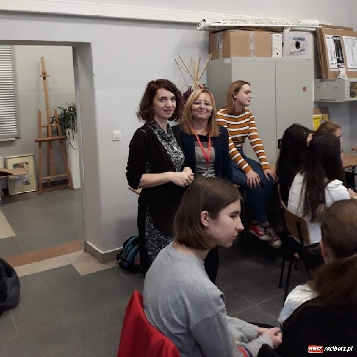 Zdjęcie w galerii na portalu naszraciborz.pl: Warsztaty grafiki komputerowej i doradztwa zawodowego w raciborskim Ekonomiku wiadomości z regionu