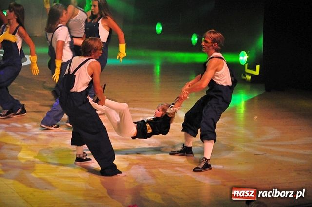 Zdjęcie w galerii na portalu naszraciborz.pl: Profesjonalny show taneczny w RCK wiadomości z regionu