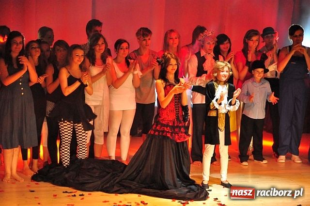 Zdjęcie w galerii na portalu naszraciborz.pl: Profesjonalny show taneczny w RCK wiadomości z regionu