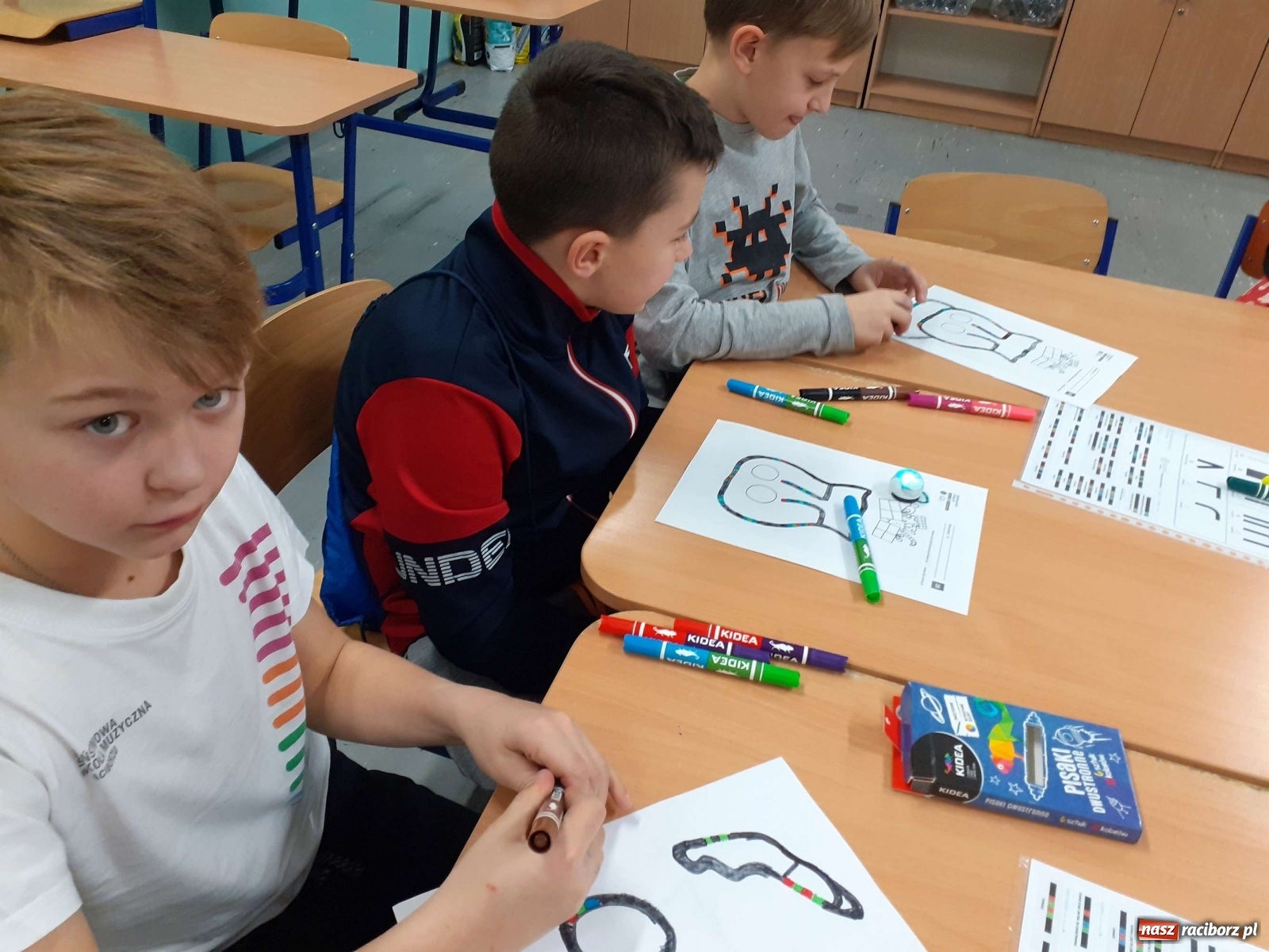 Zdjęcie w galerii na portalu naszraciborz.pl: Kiermasz świąteczny w SP 15 za nami wiadomości z regionu