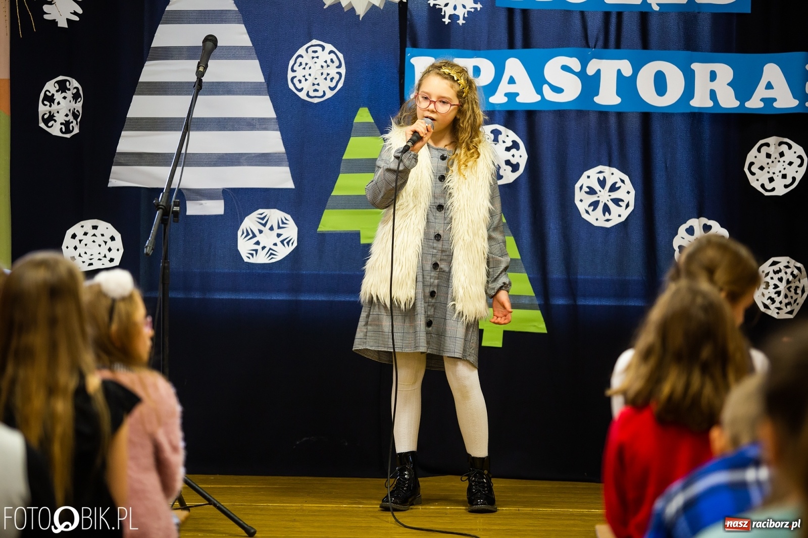 Zdjęcie w galerii na portalu naszraciborz.pl: Powiatowy Konkurs Kolęd i Pastorałek wiadomości z regionu