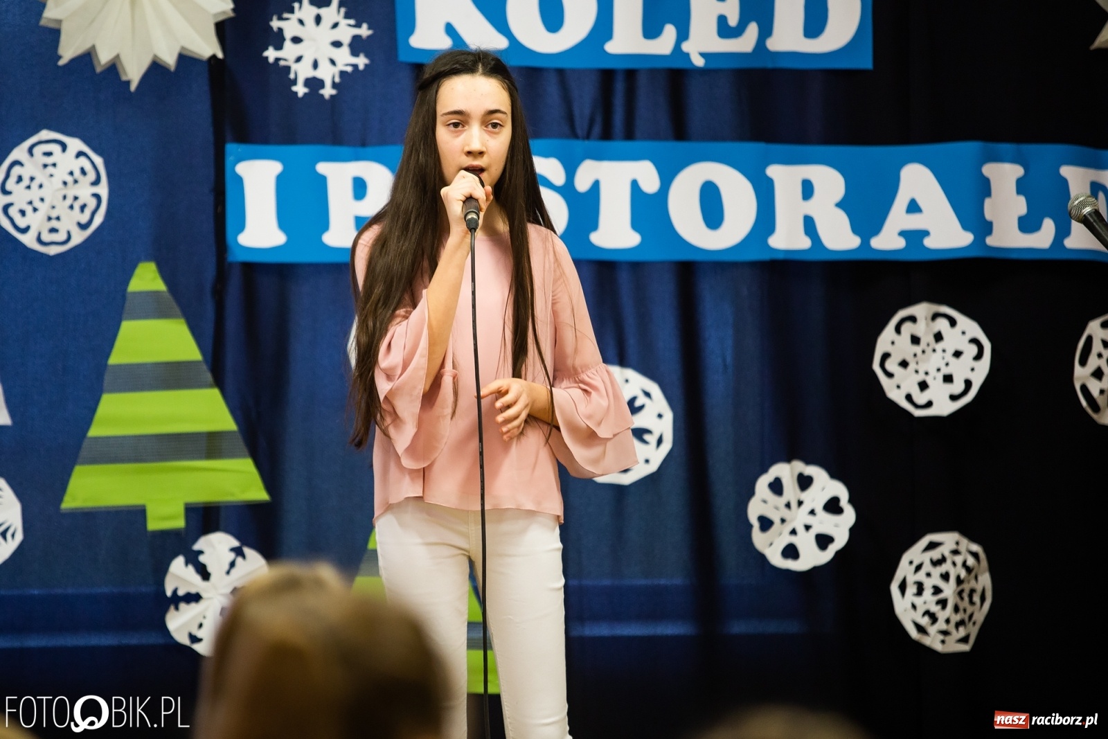 Zdjęcie w galerii na portalu naszraciborz.pl: Powiatowy Konkurs Kolęd i Pastorałek wiadomości z regionu