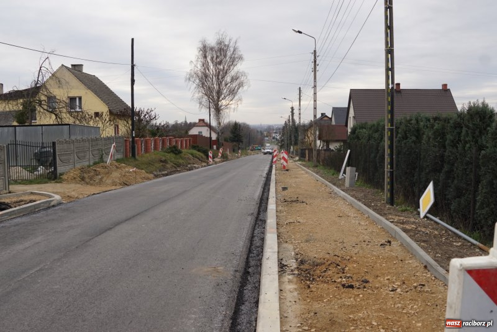 Zdjęcie w galerii na portalu naszraciborz.pl: Inwestycja drogowa w Markowicach powoli dobiega końca wiadomości z regionu
