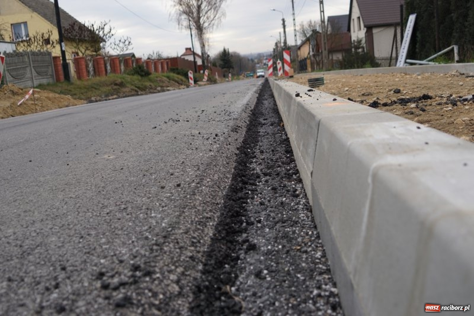 Zdjęcie w galerii na portalu naszraciborz.pl: Inwestycja drogowa w Markowicach powoli dobiega końca wiadomości z regionu
