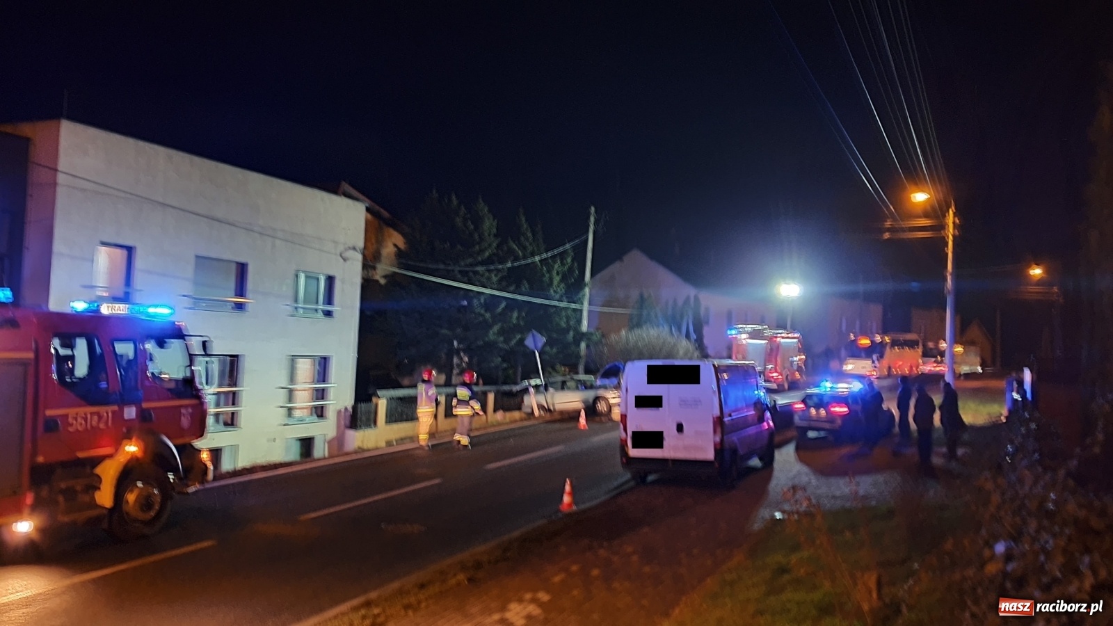 Zdjęcie w galerii na portalu naszraciborz.pl: Zderzenie na Gliwickiej w Raciborzu [FOTO i WIDEO]  wiadomości z regionu