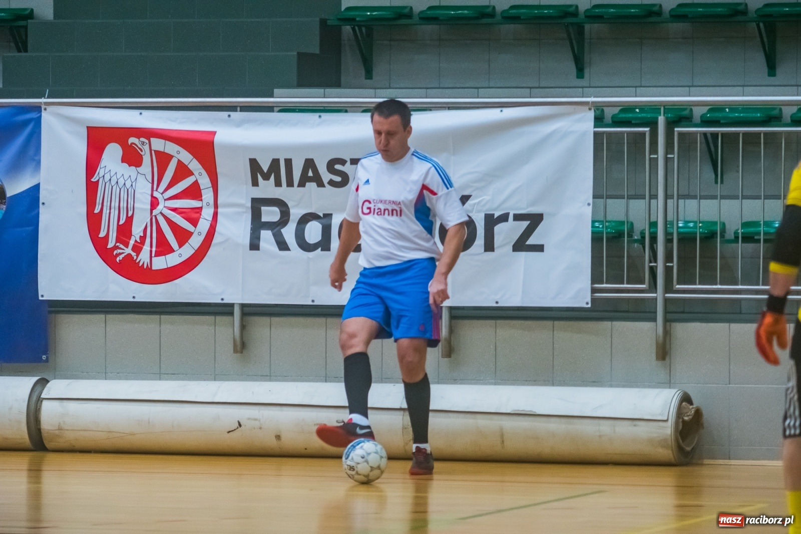 Zdjęcie w galerii na portalu naszraciborz.pl: HLPN. Nieudana pogoń Cukierni Gianni [FOTO] wiadomości z regionu