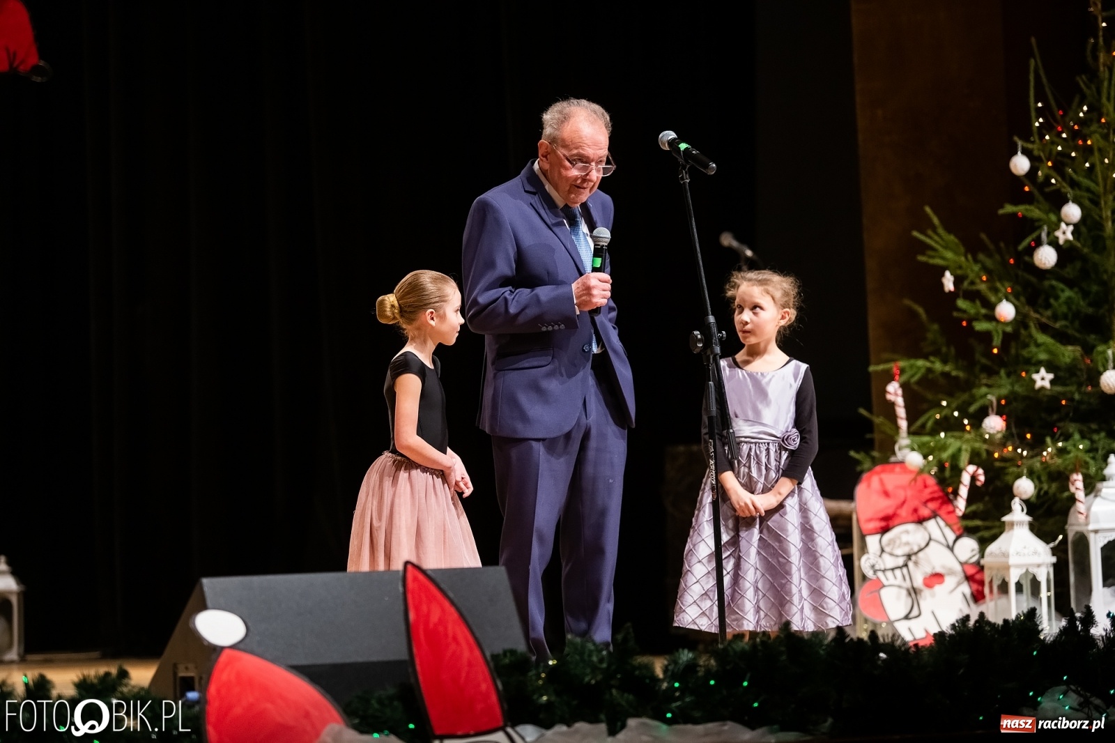Zdjęcie w galerii na portalu naszraciborz.pl: Gwiazdka Serc, tym razem jak z bajki [FOTO i WIDEO]  wiadomości z regionu
