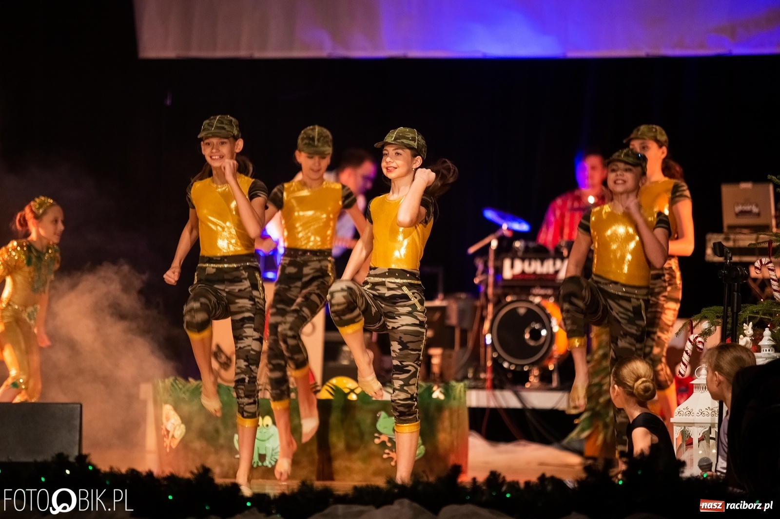 Zdjęcie w galerii na portalu naszraciborz.pl: Gwiazdka Serc, tym razem jak z bajki [FOTO i WIDEO]  wiadomości z regionu
