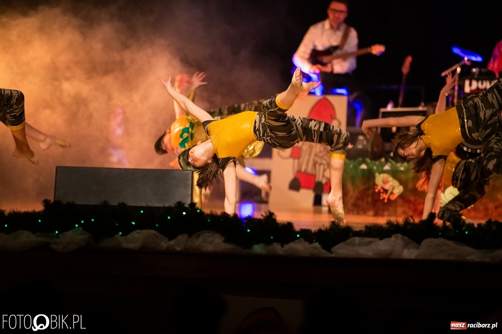 Zdjęcie w galerii na portalu naszraciborz.pl: Gwiazdka Serc, tym razem jak z bajki [FOTO i WIDEO]  wiadomości z regionu