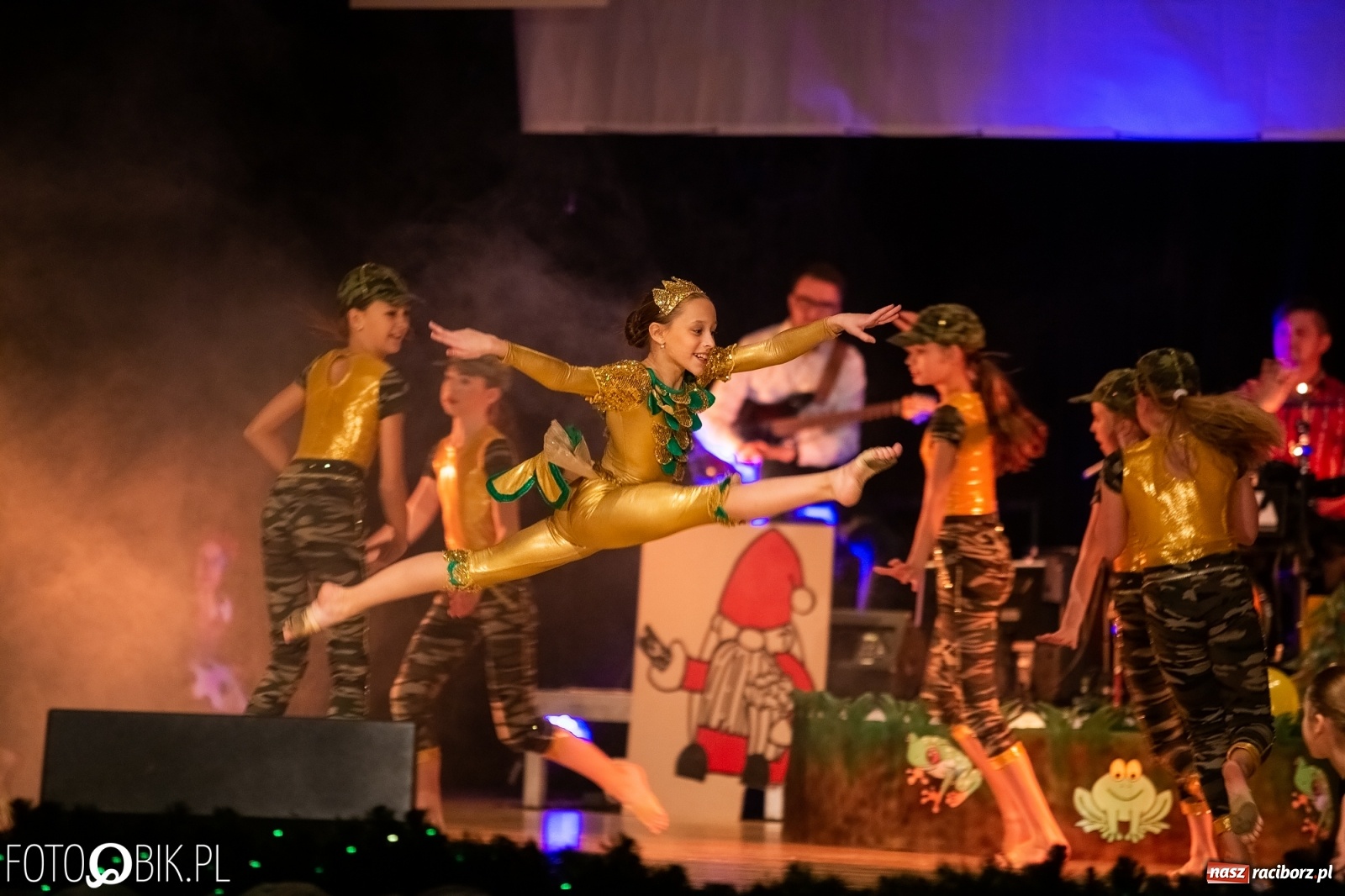 Zdjęcie w galerii na portalu naszraciborz.pl: Gwiazdka Serc, tym razem jak z bajki [FOTO i WIDEO]  wiadomości z regionu