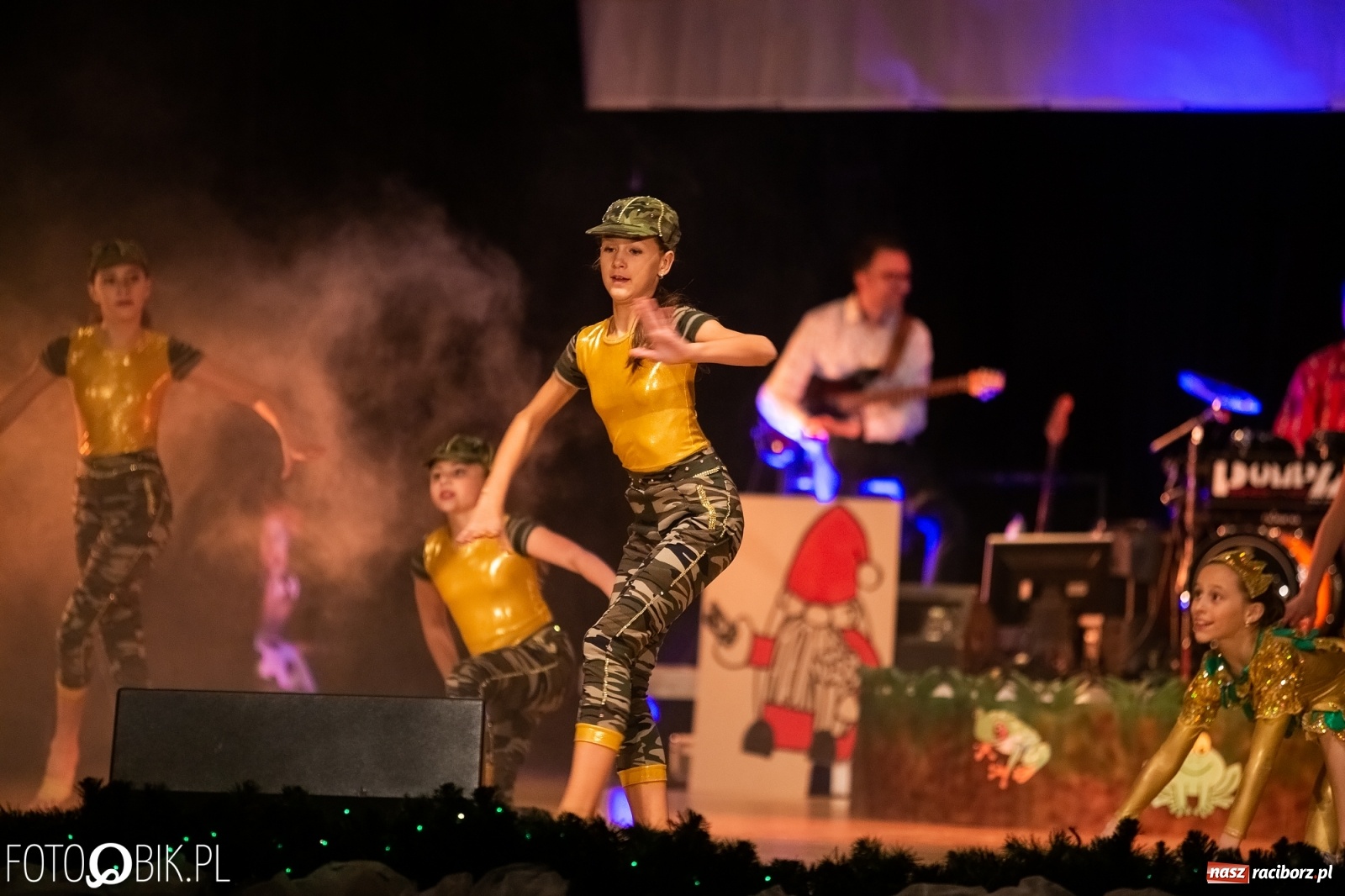 Zdjęcie w galerii na portalu naszraciborz.pl: Gwiazdka Serc, tym razem jak z bajki [FOTO i WIDEO]  wiadomości z regionu