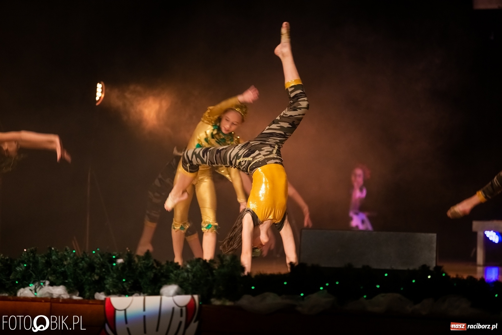 Zdjęcie w galerii na portalu naszraciborz.pl: Gwiazdka Serc, tym razem jak z bajki [FOTO i WIDEO]  wiadomości z regionu