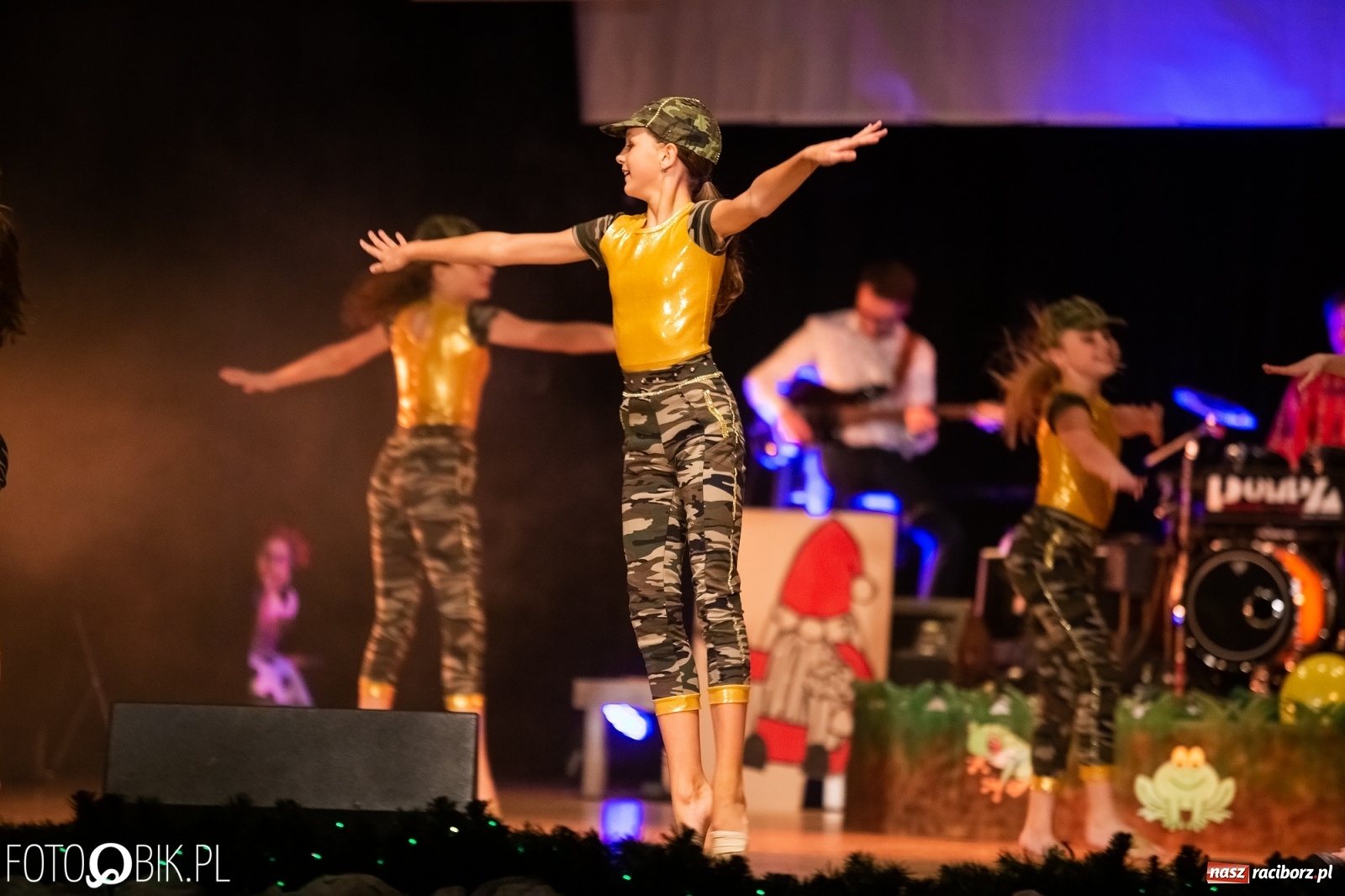 Zdjęcie w galerii na portalu naszraciborz.pl: Gwiazdka Serc, tym razem jak z bajki [FOTO i WIDEO]  wiadomości z regionu