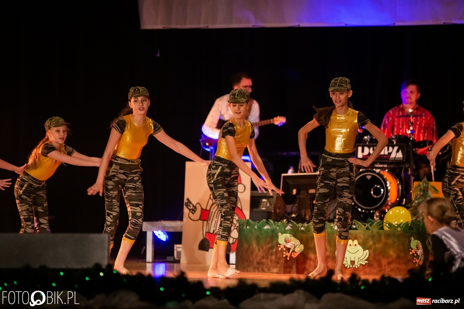 Zdjęcie w galerii na portalu naszraciborz.pl: Gwiazdka Serc, tym razem jak z bajki [FOTO i WIDEO]  wiadomości z regionu