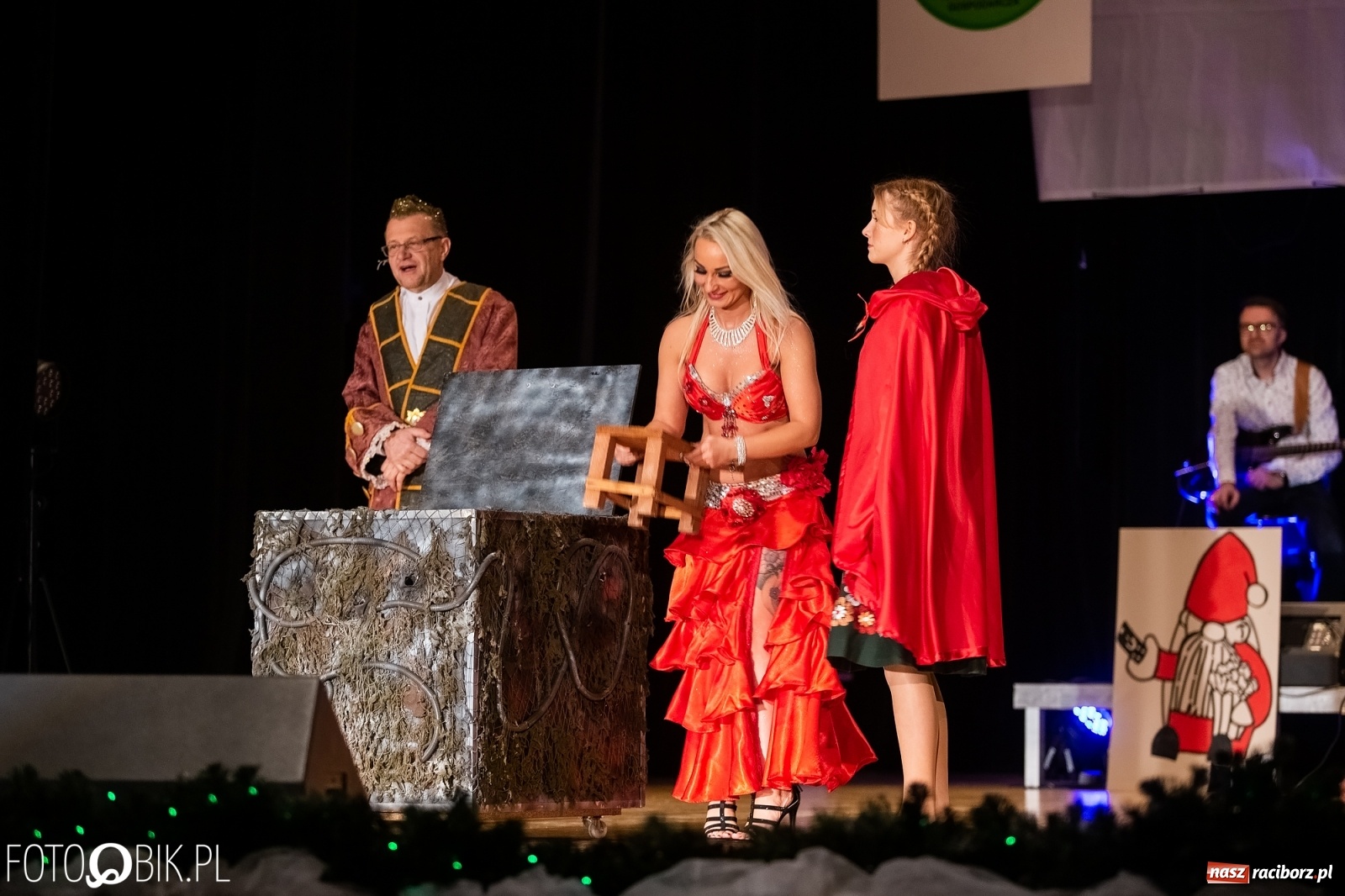 Zdjęcie w galerii na portalu naszraciborz.pl: Gwiazdka Serc, tym razem jak z bajki [FOTO i WIDEO]  wiadomości z regionu