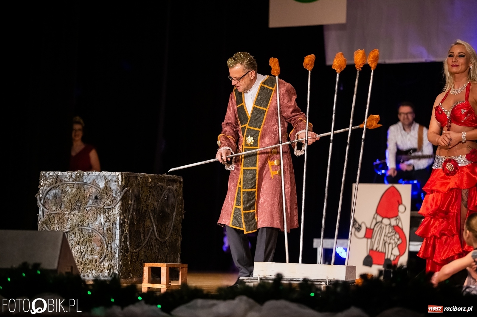 Zdjęcie w galerii na portalu naszraciborz.pl: Gwiazdka Serc, tym razem jak z bajki [FOTO i WIDEO]  wiadomości z regionu