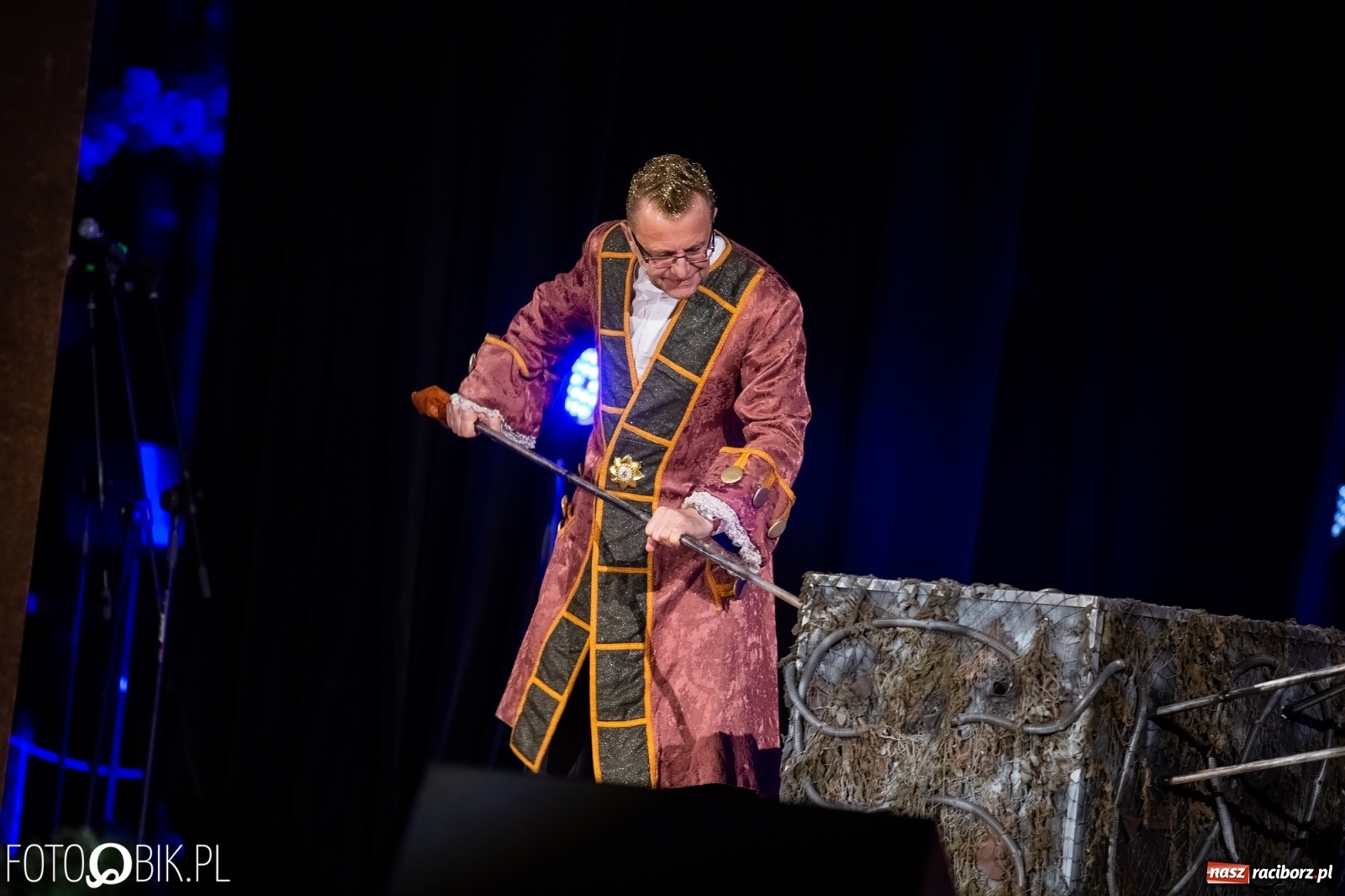 Zdjęcie w galerii na portalu naszraciborz.pl: Gwiazdka Serc, tym razem jak z bajki [FOTO i WIDEO]  wiadomości z regionu