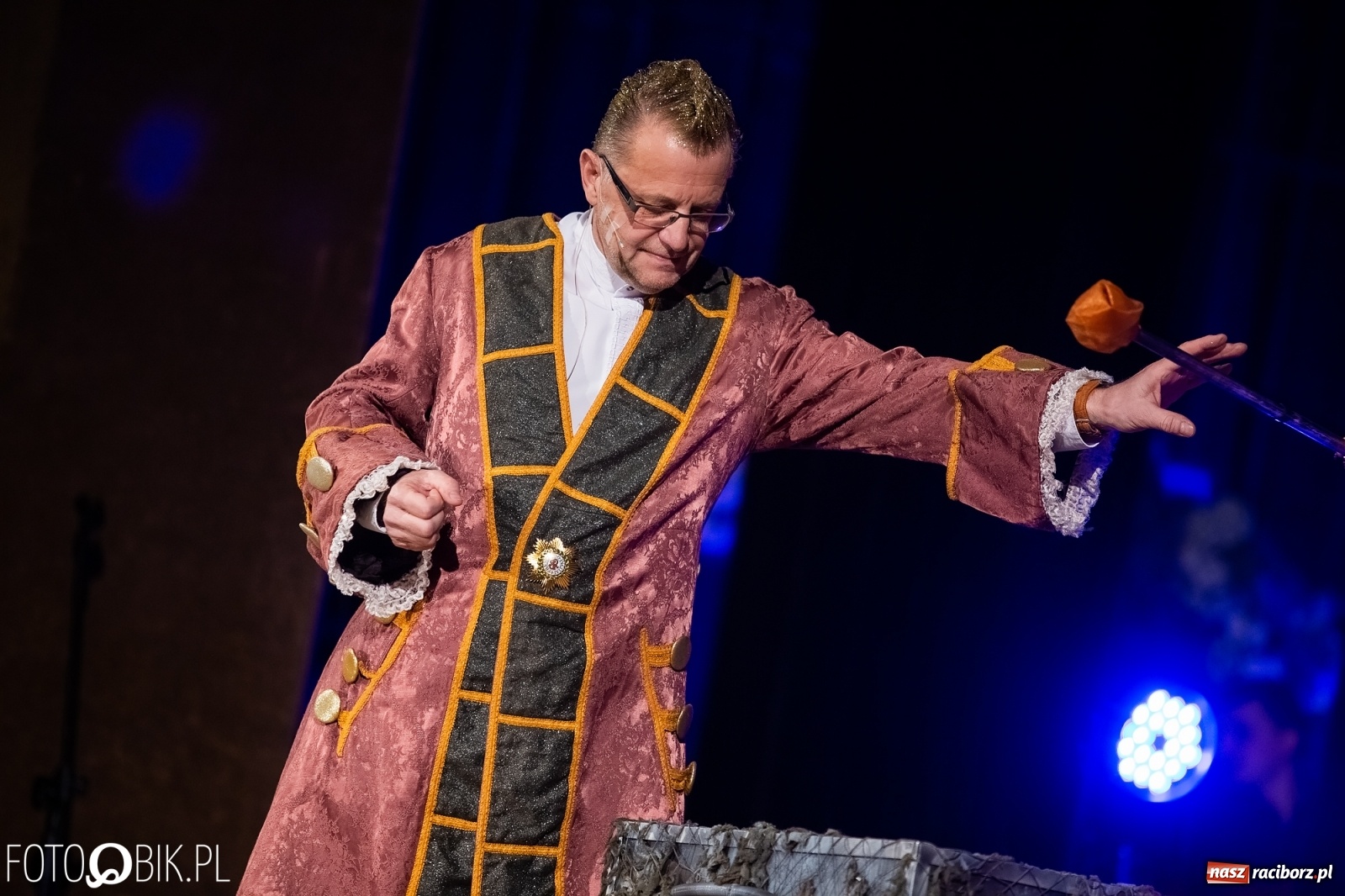 Zdjęcie w galerii na portalu naszraciborz.pl: Gwiazdka Serc, tym razem jak z bajki [FOTO i WIDEO]  wiadomości z regionu