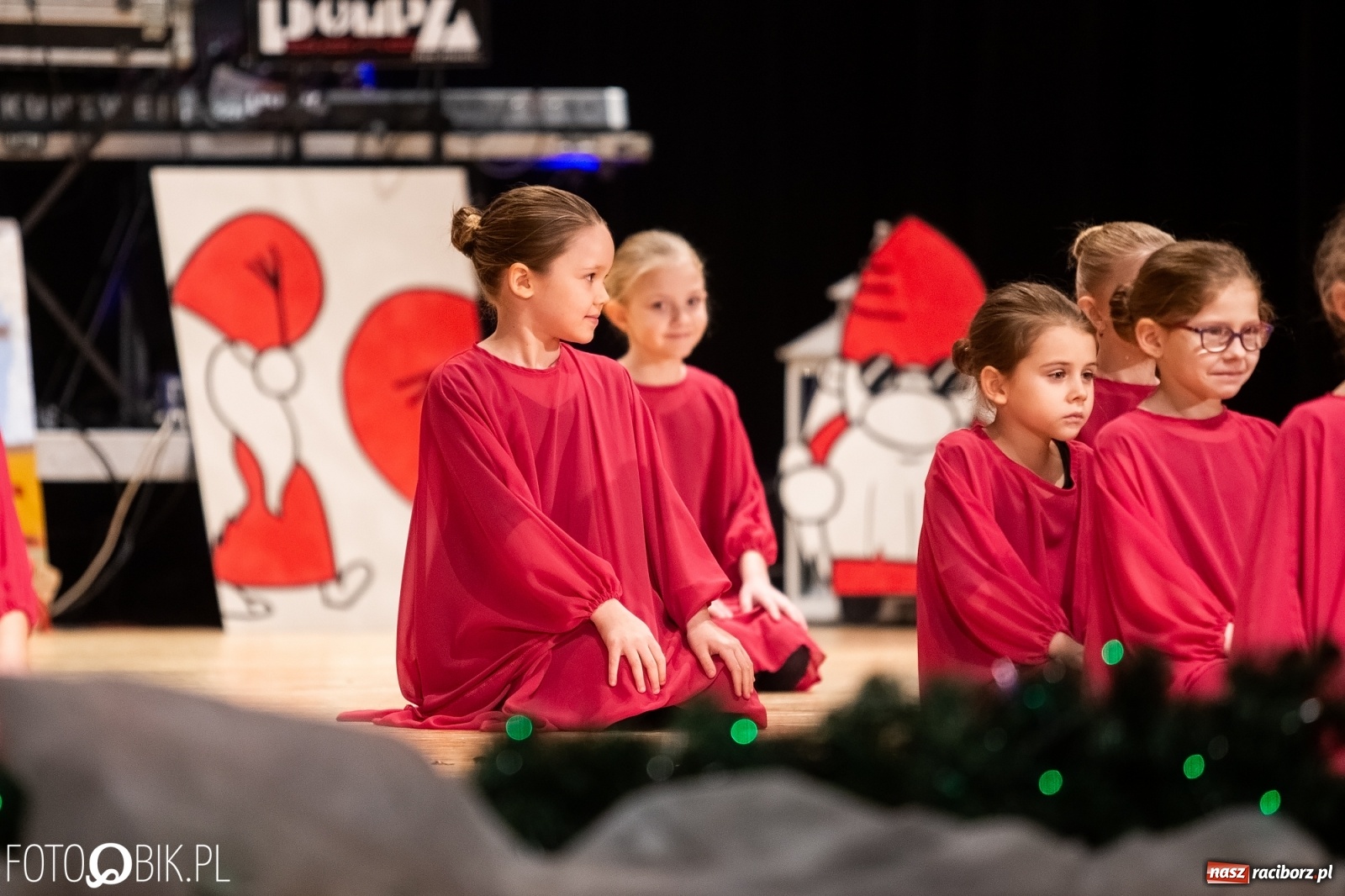 Zdjęcie w galerii na portalu naszraciborz.pl: Gwiazdka Serc, tym razem jak z bajki [FOTO i WIDEO]  wiadomości z regionu