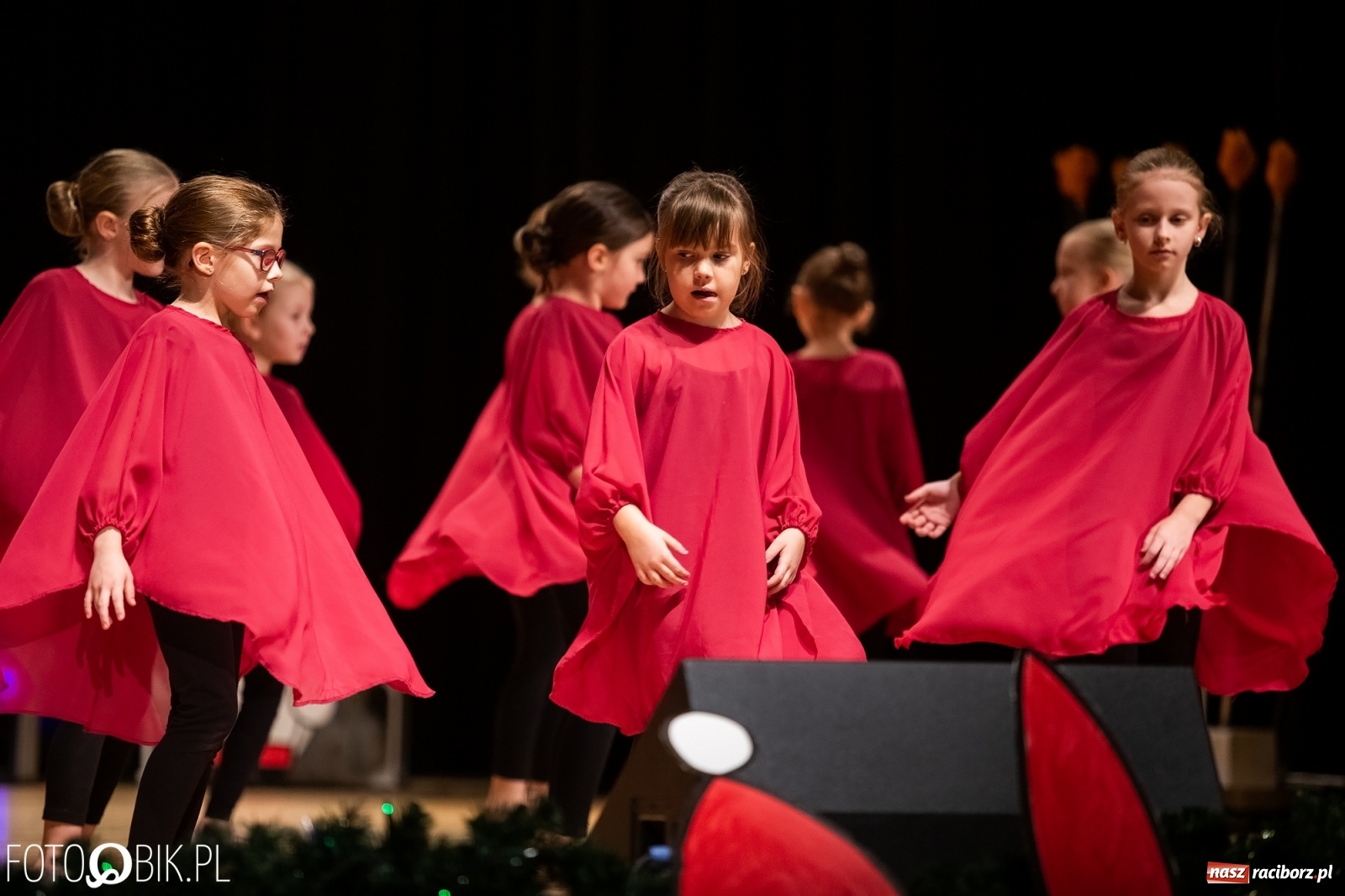 Zdjęcie w galerii na portalu naszraciborz.pl: Gwiazdka Serc, tym razem jak z bajki [FOTO i WIDEO]  wiadomości z regionu