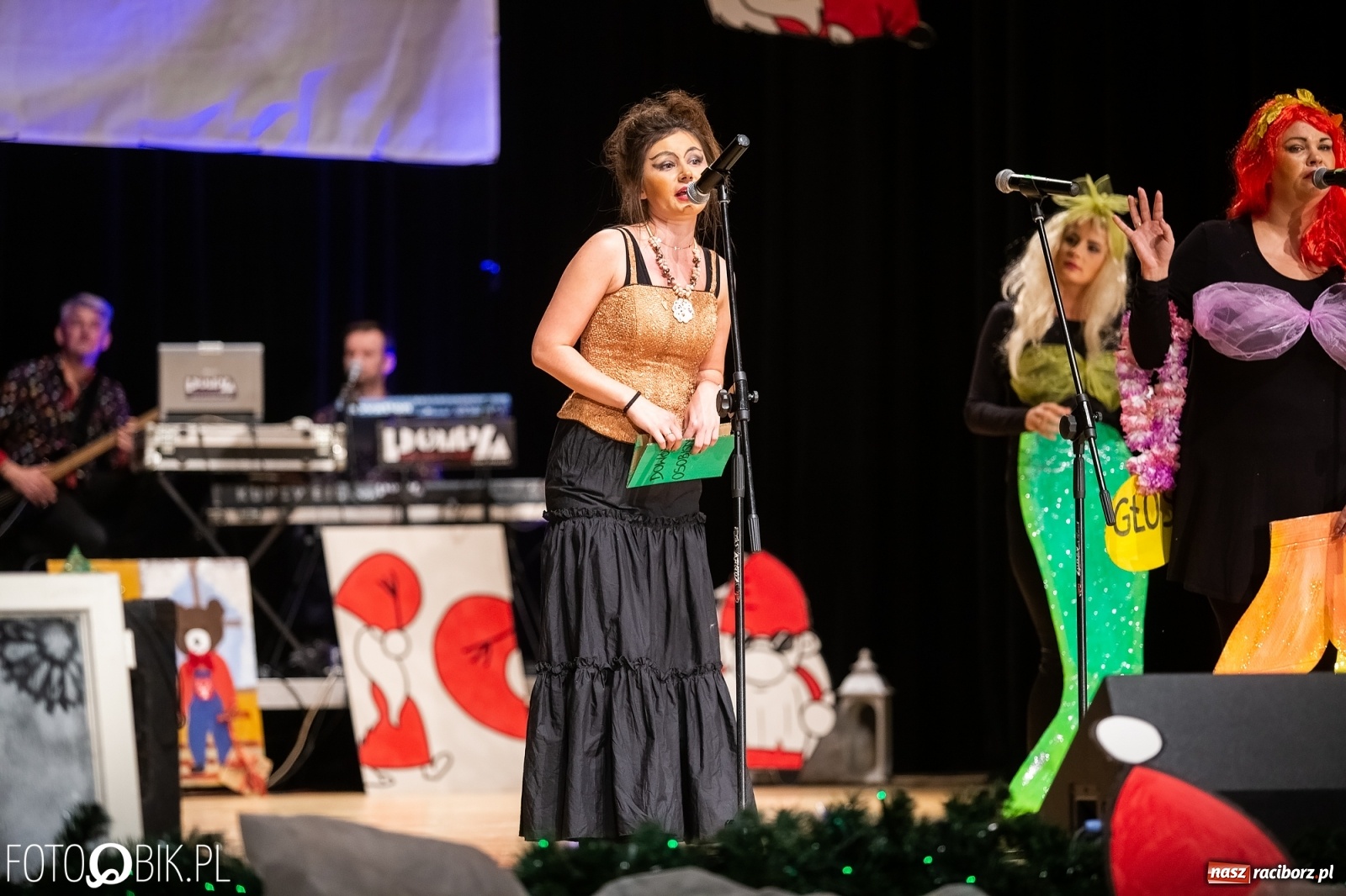 Zdjęcie w galerii na portalu naszraciborz.pl: Gwiazdka Serc, tym razem jak z bajki [FOTO i WIDEO]  wiadomości z regionu