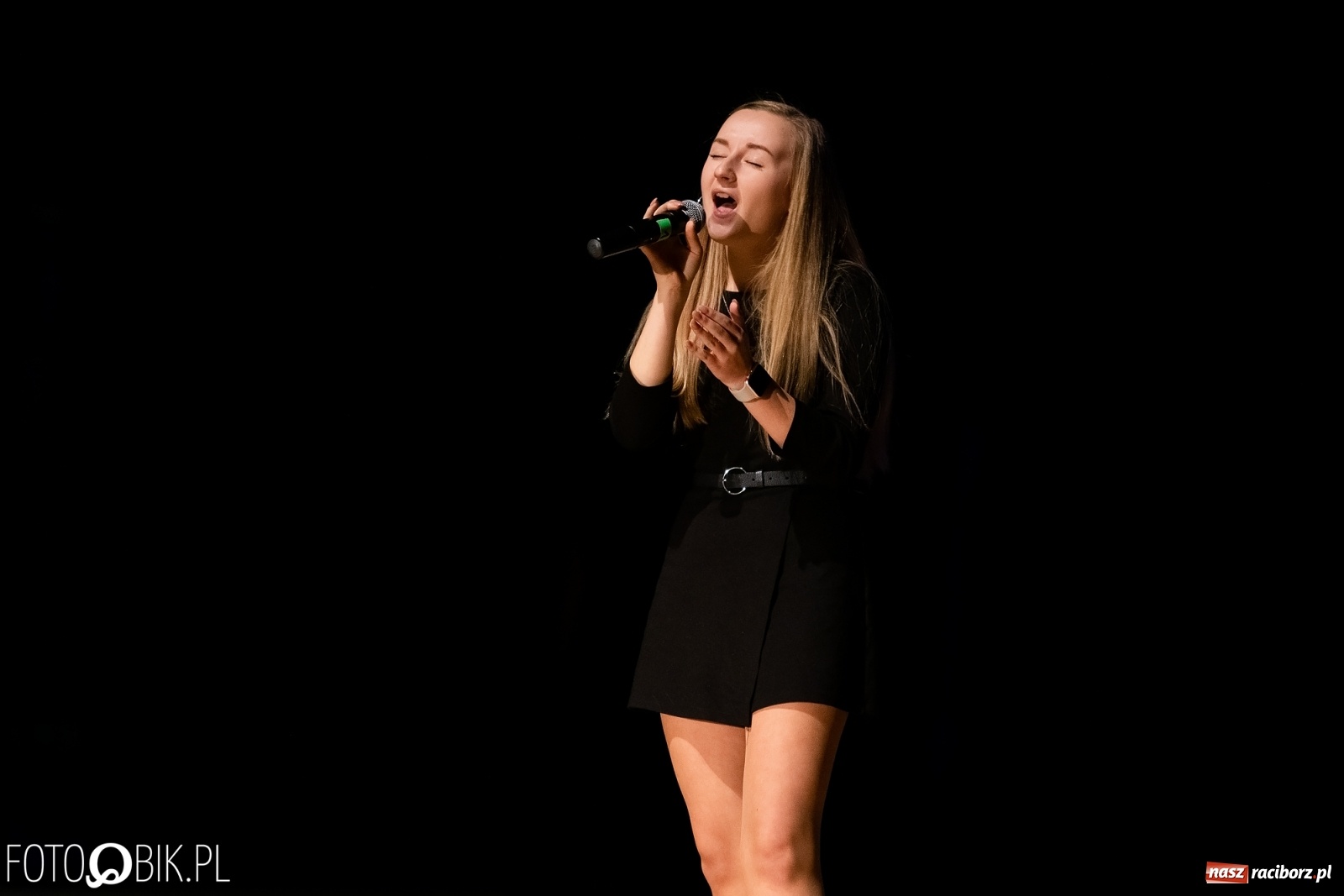 Zdjęcie w galerii na portalu naszraciborz.pl: Gwiazdka Serc, tym razem jak z bajki [FOTO i WIDEO]  wiadomości z regionu